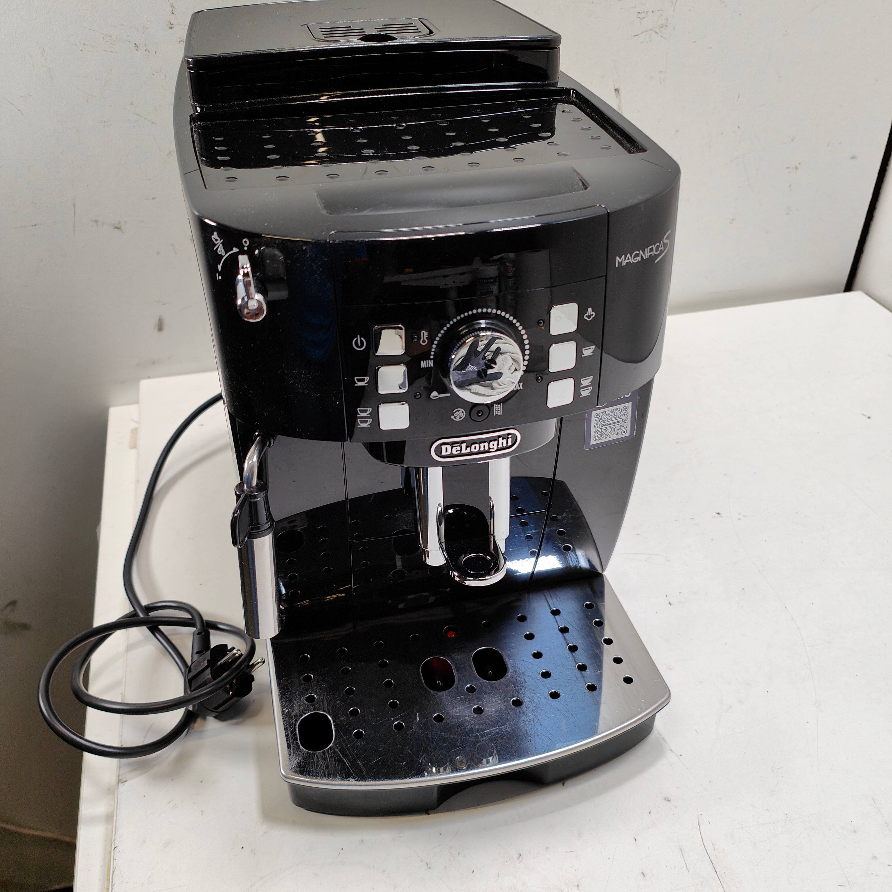 DeLonghi ECAM 21.117.B Magnifica S
