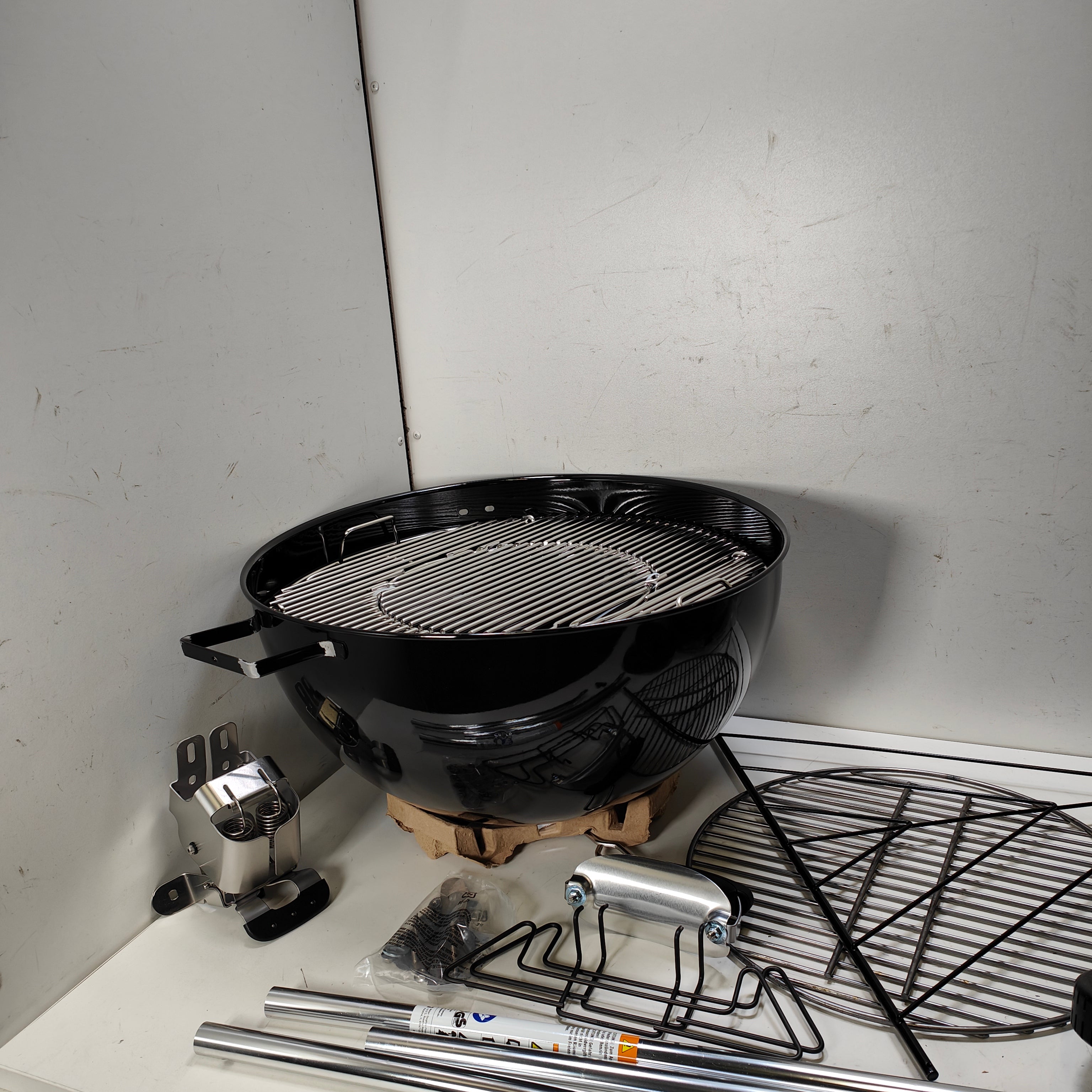 Weber Master-Touch Premium E-5770