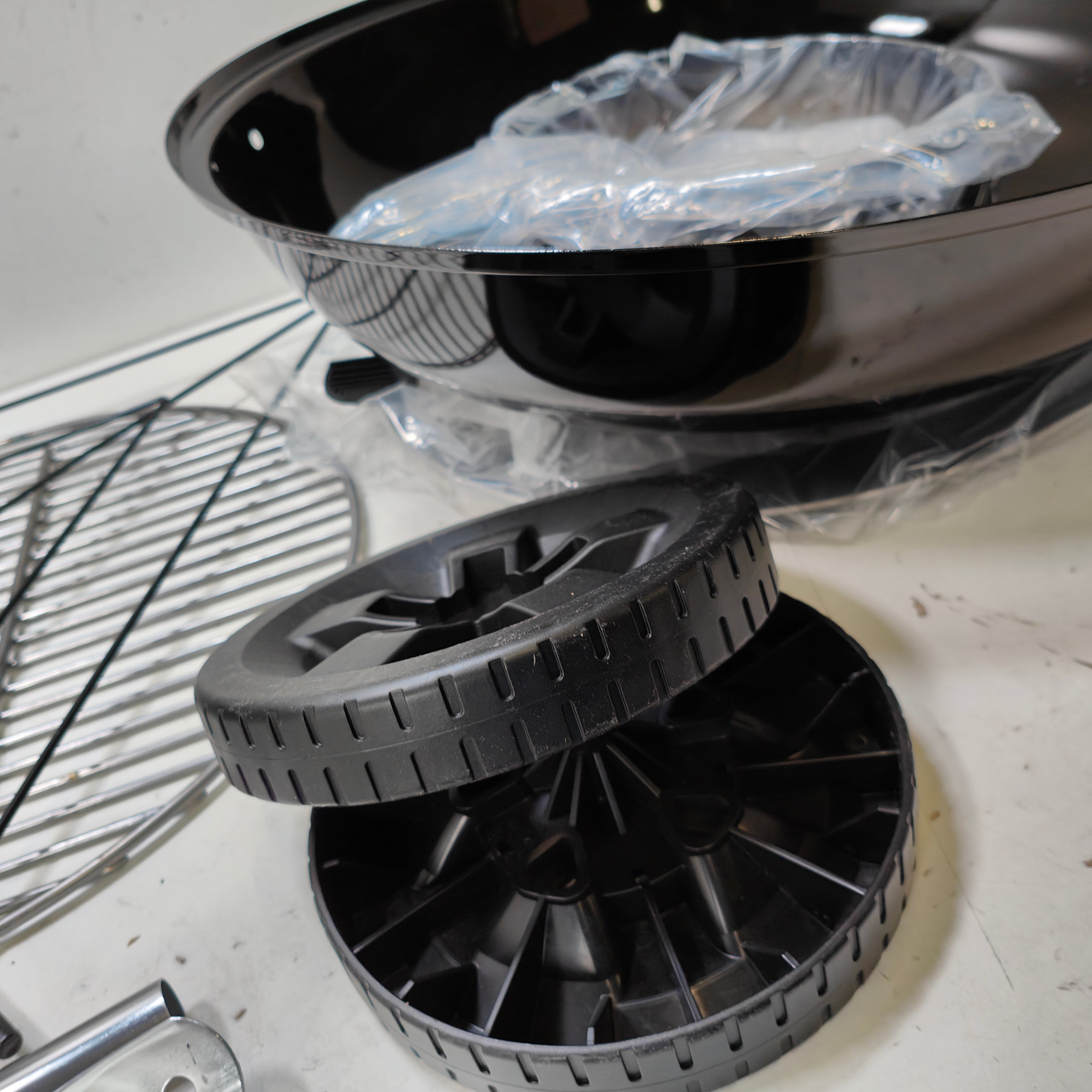 Weber Master-Touch Premium E-5770