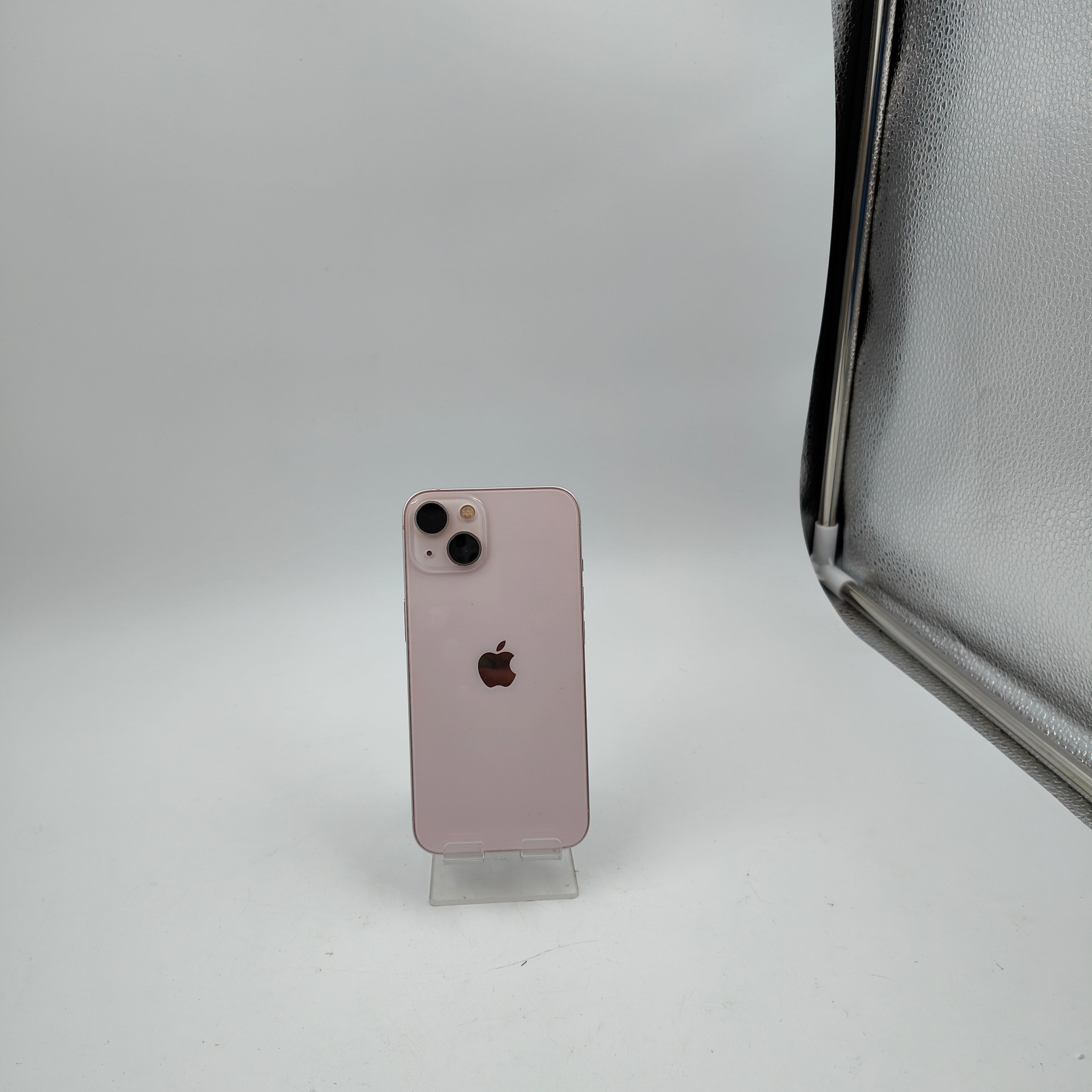Refurbished iPhone 13 128GB Pink
