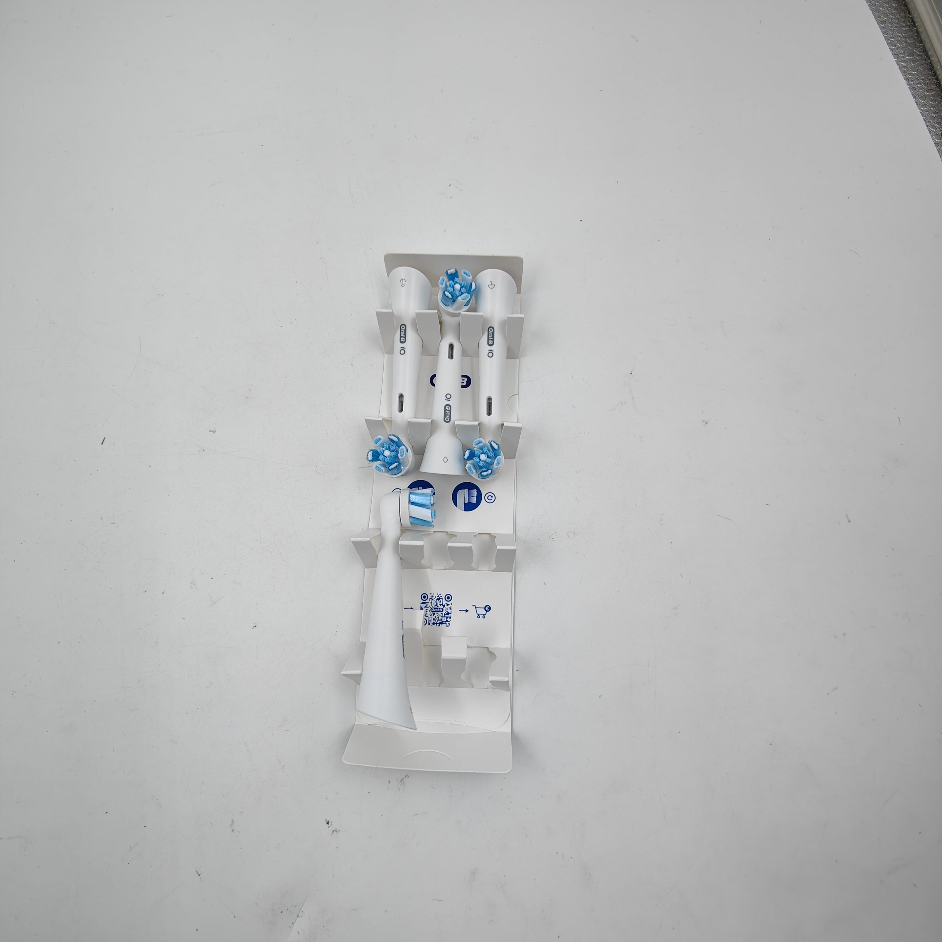 Oral-B iO Ultimate Clean Blanc (6 pièces)