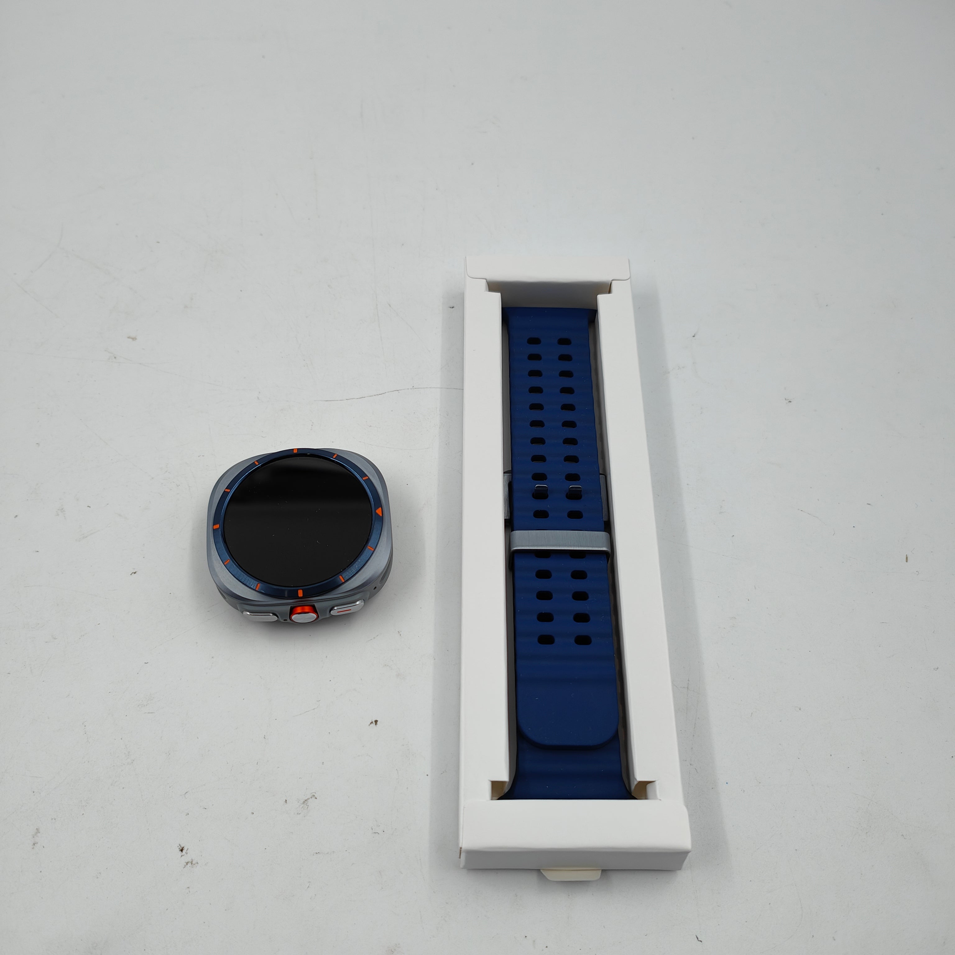 Samsung Galaxy Watch Ultra (2025) 4G en titane bleu 47 mm