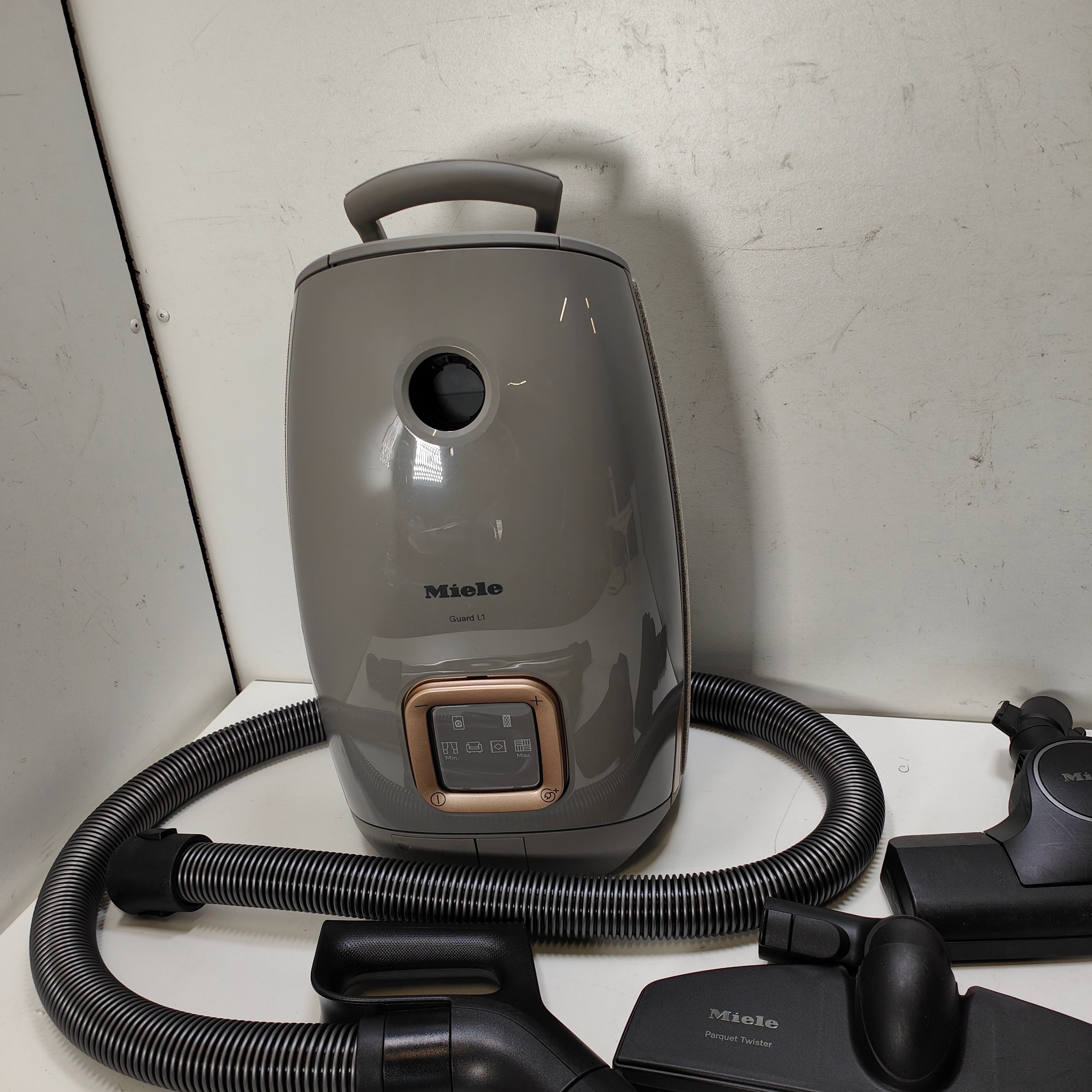 Miele Guard L1 Select Parkett Grafitgrau