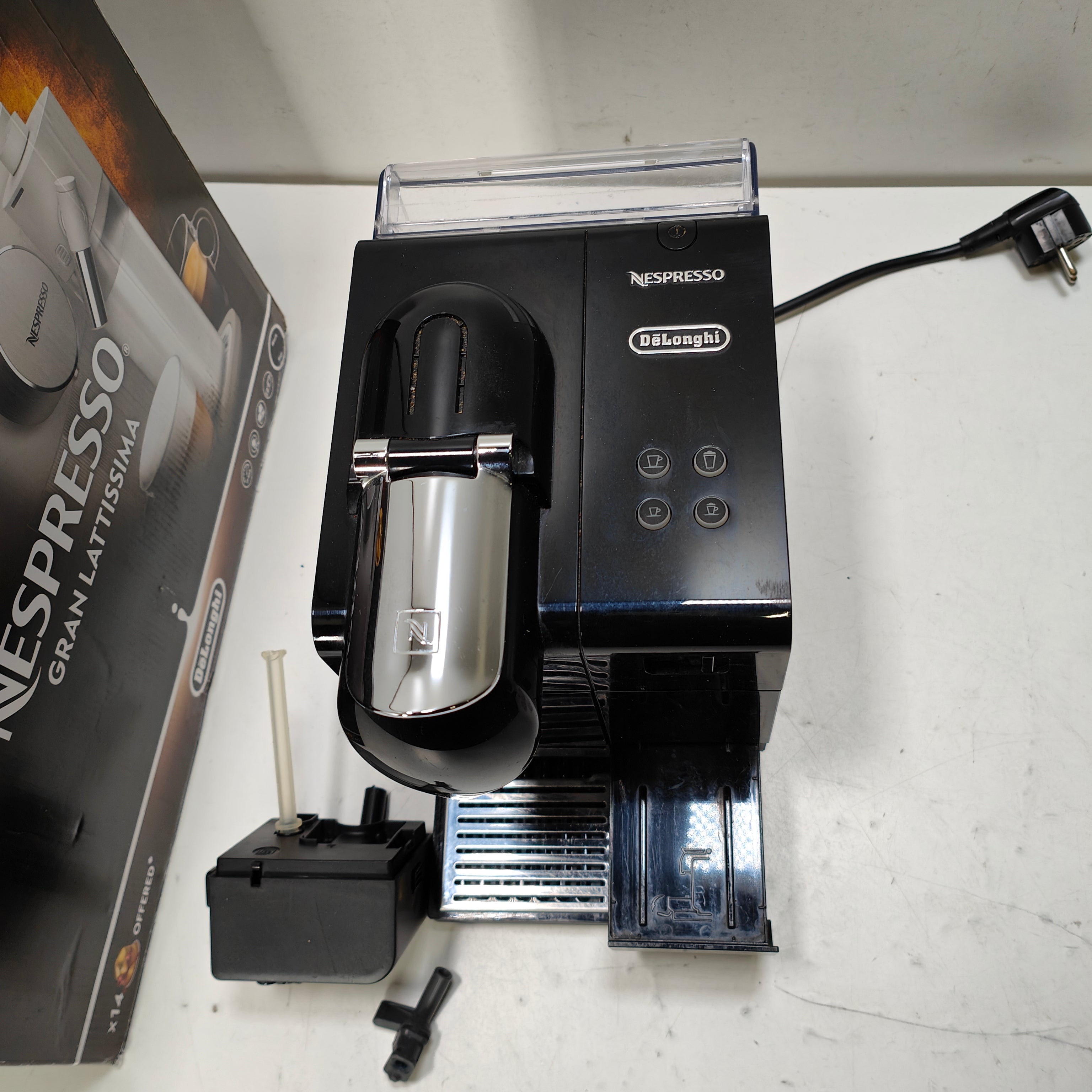 DeLonghi Nespresso Gran Lattissima EN640.B Schwarz