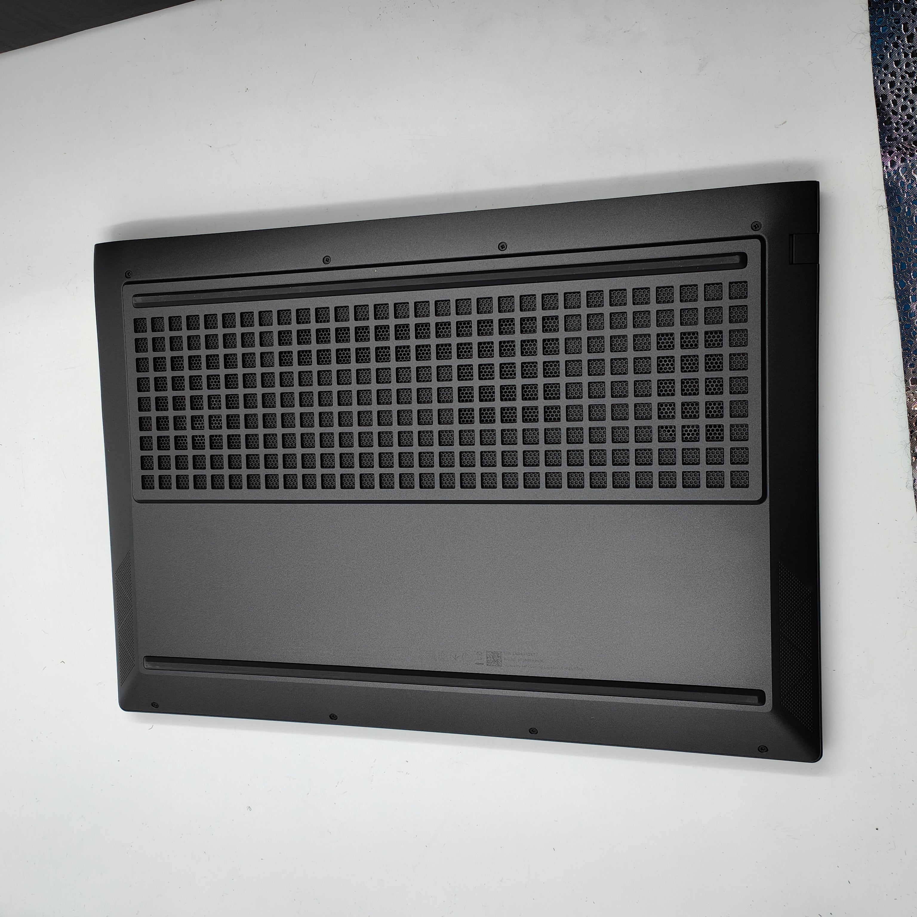 HP VICTUS 16-r1077ng QWERTZ
