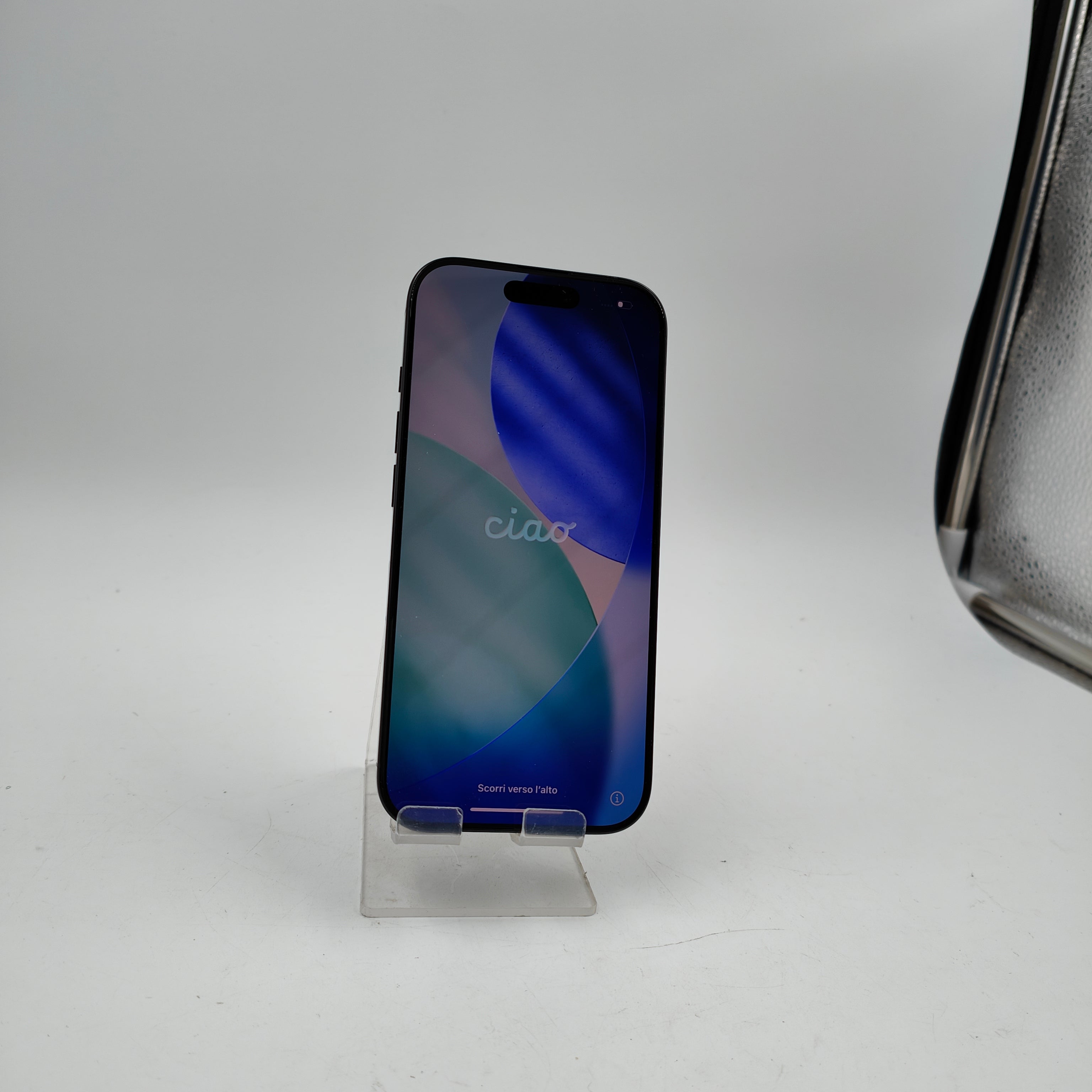 Apple iPhone 16 Pro 256 Go Titane noir