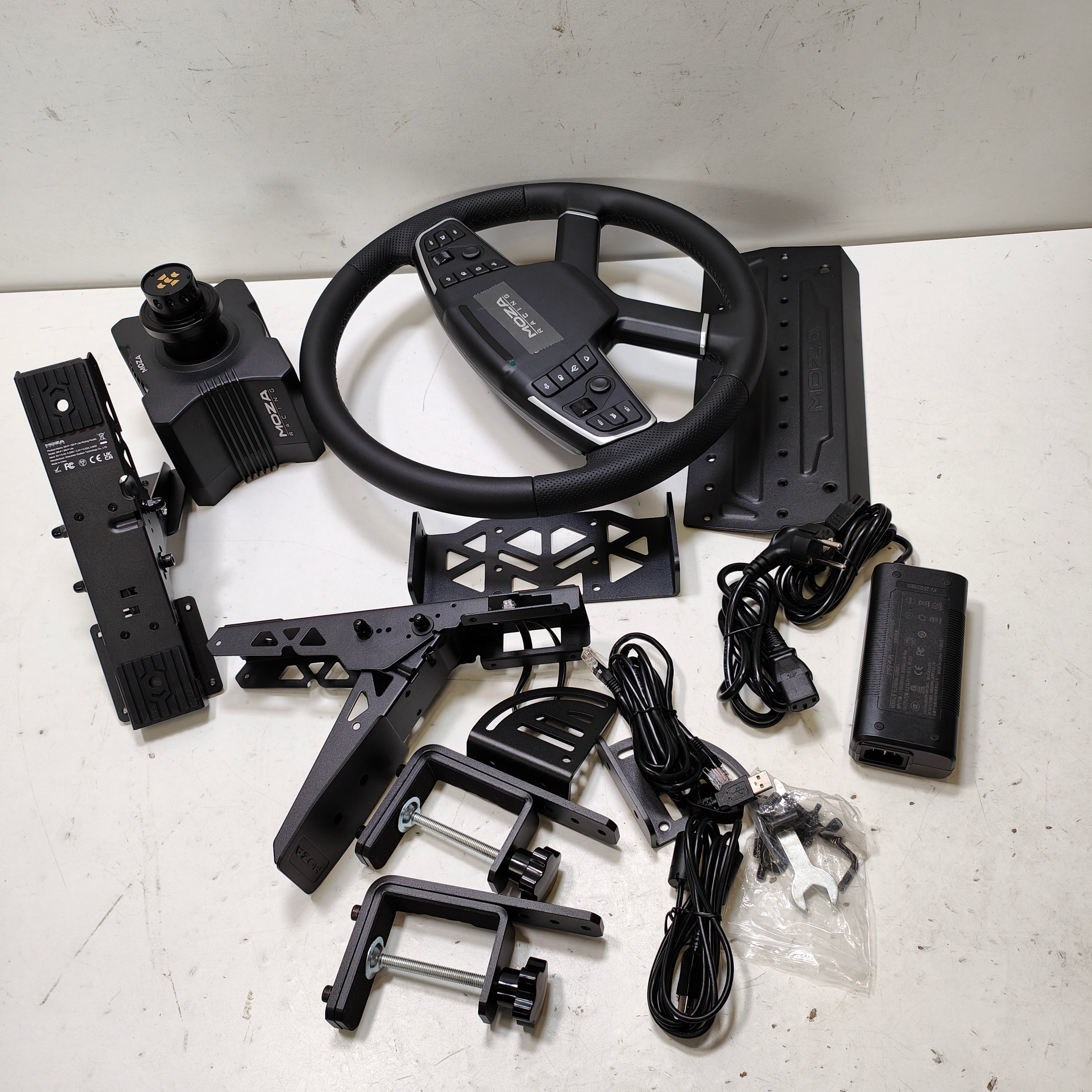 Moza RS071 PC Trucking Wheel Bundel
