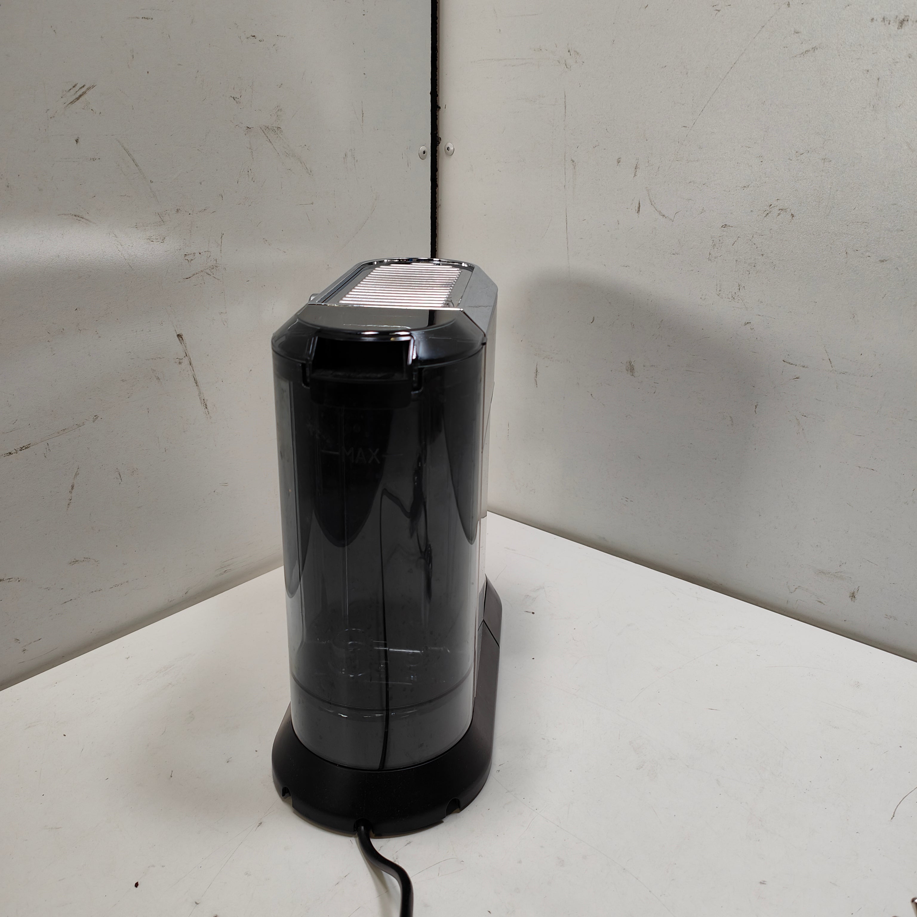 DeLonghi EC685.M Dedica Argent