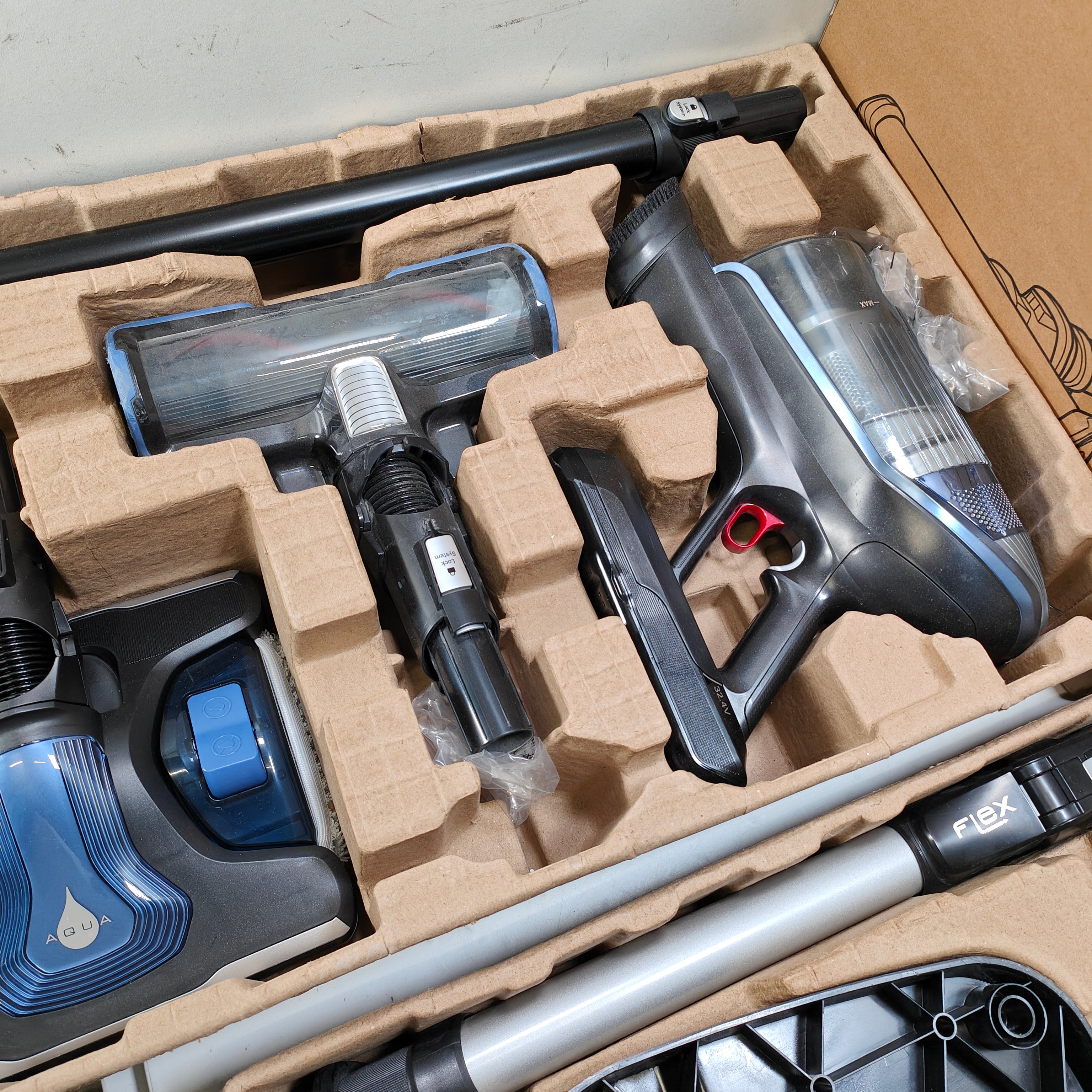 Aspirateur-balai Rowenta X-Force Flex 14.60 RH99C3 en acier