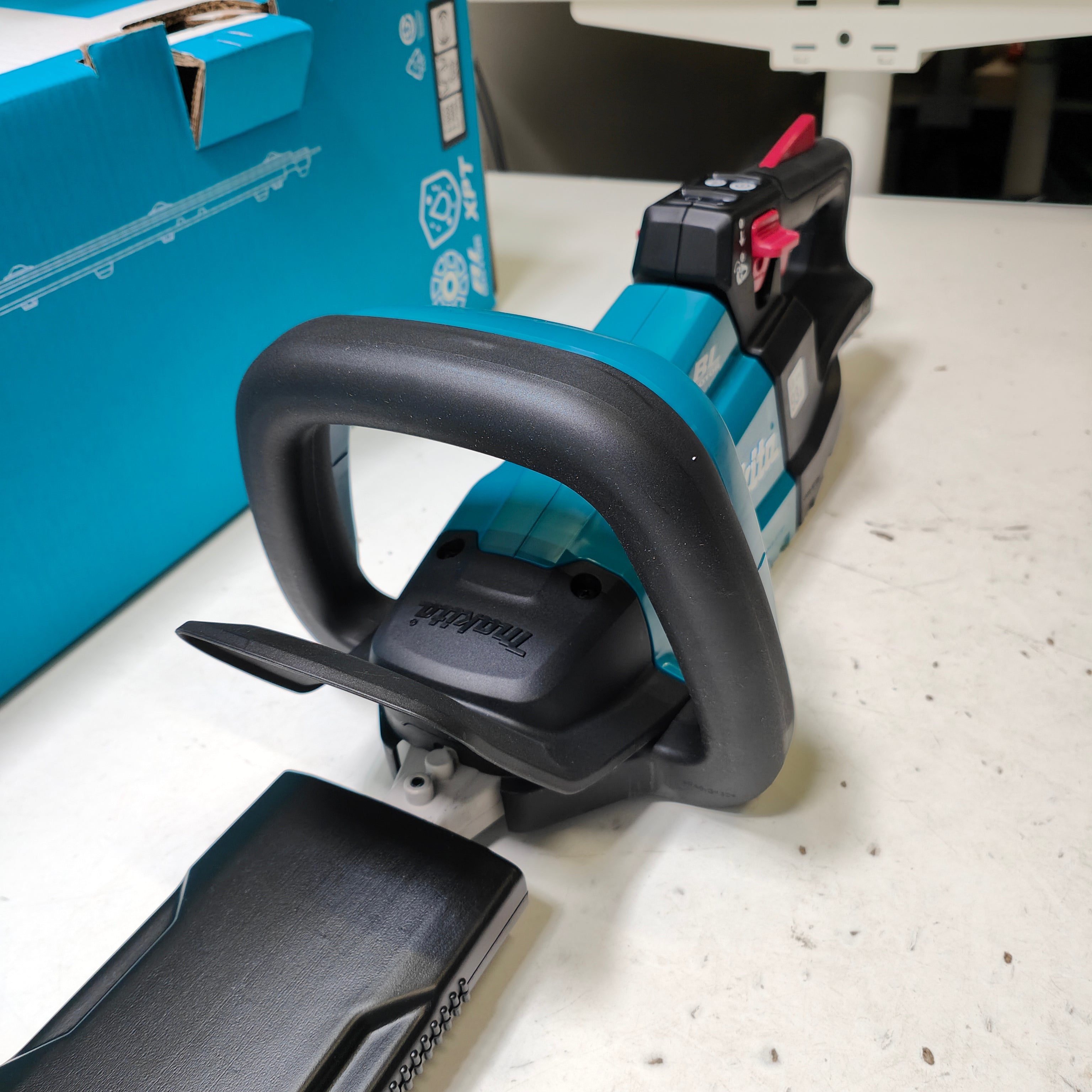Makita DUH751Z (sans batterie)