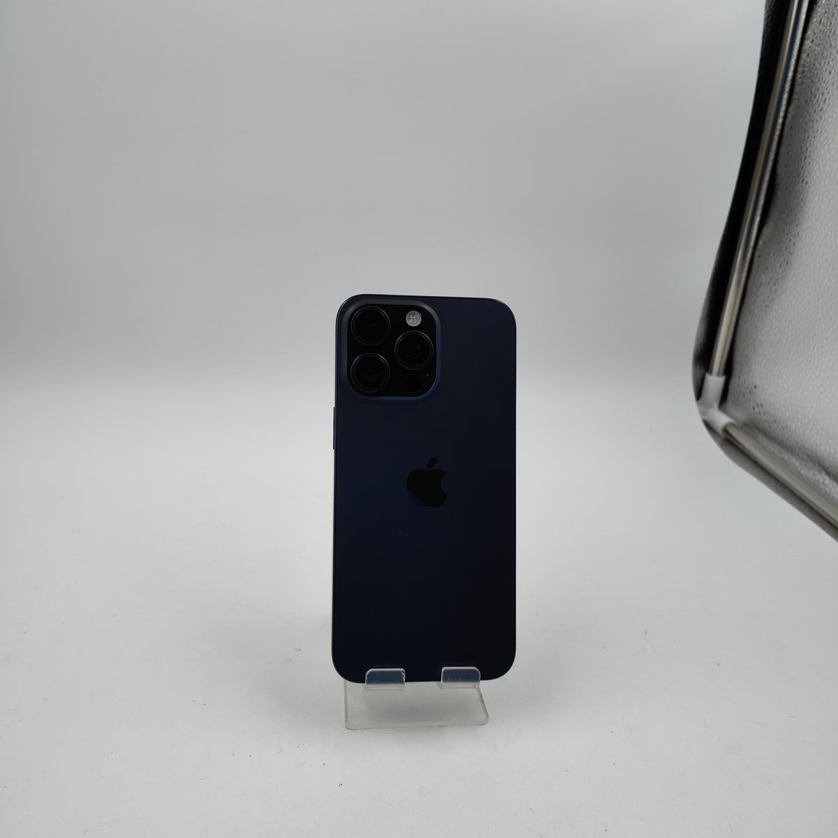 Generalüberholtes iPhone 15 Pro Max 256 GB Blautitan