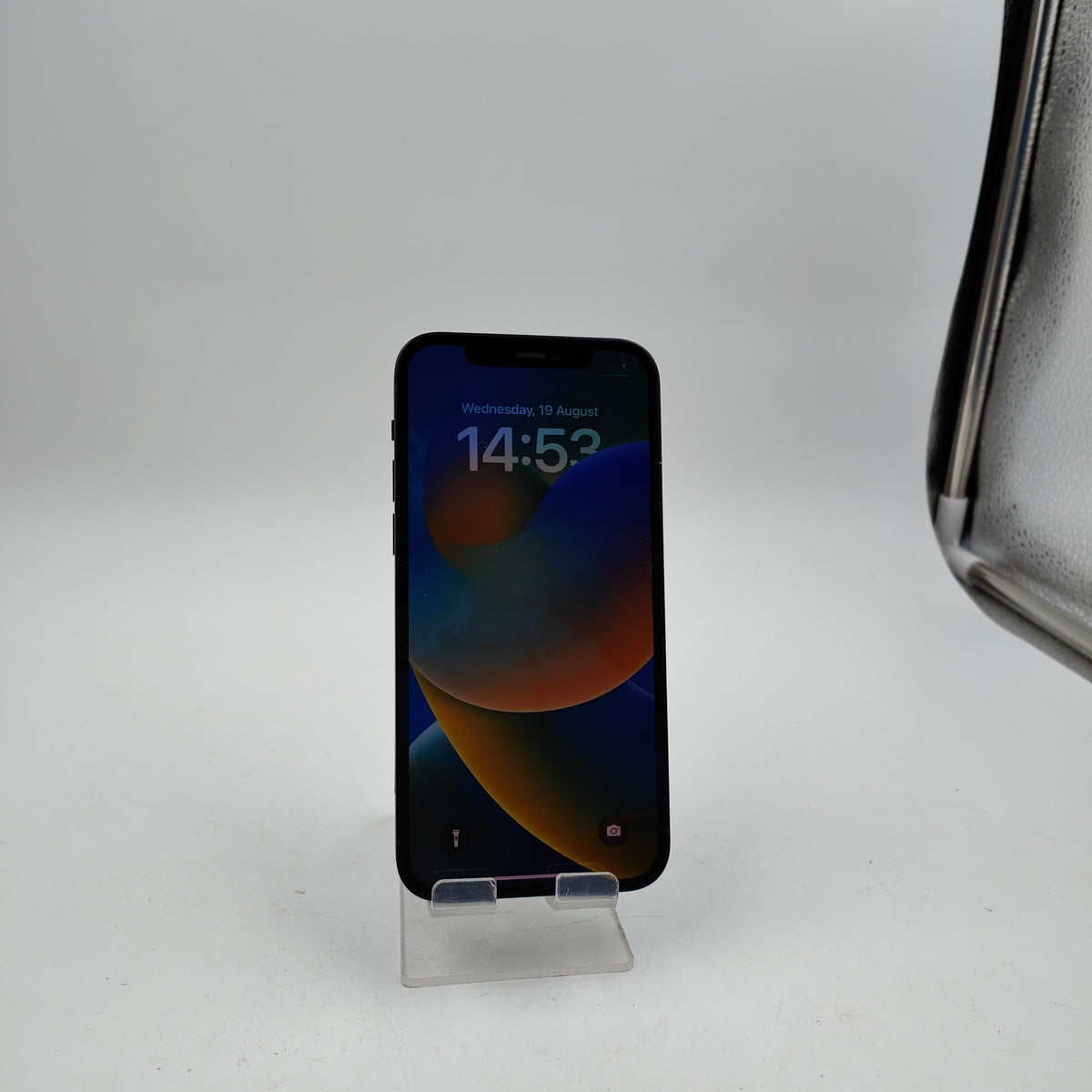 Generalüberholtes iPhone 12 Schwarz 64 GB – A