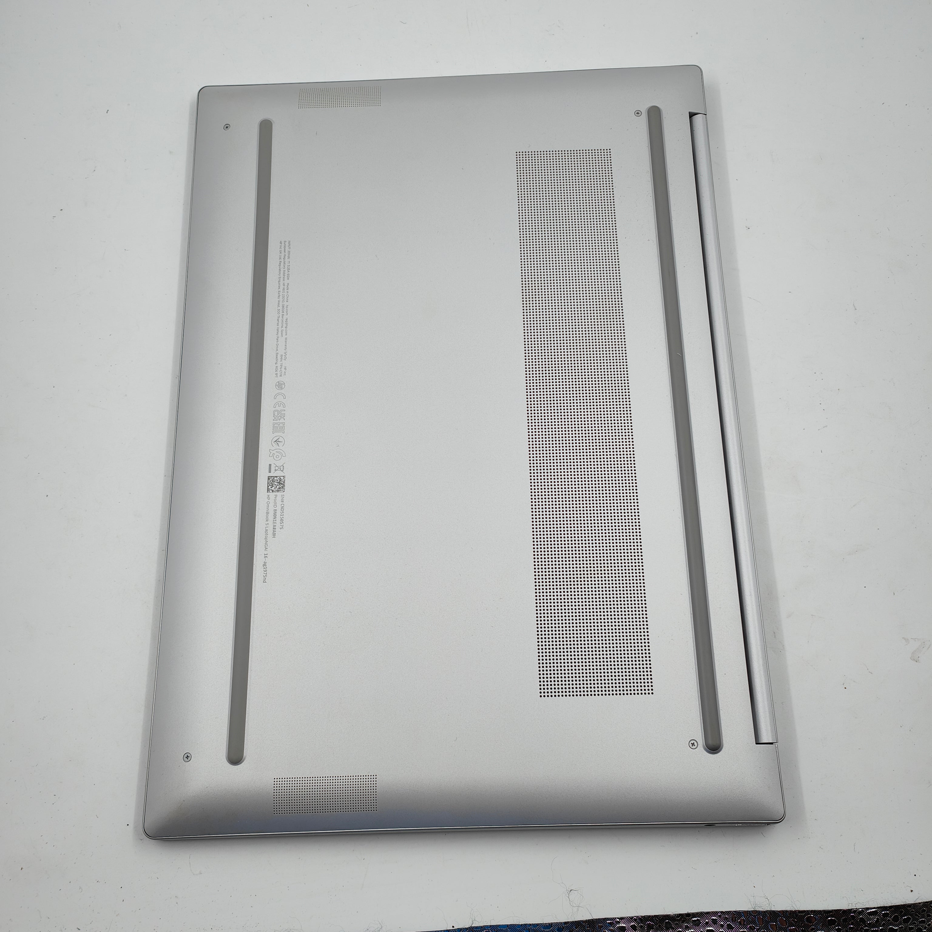 HP OmniBook 5 16-ag1975nd QWERTZ