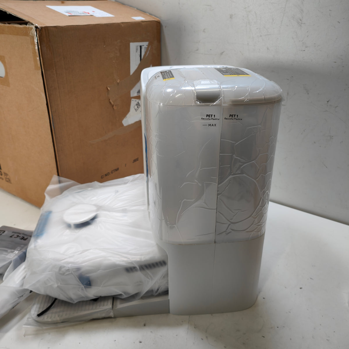 Eufy Omni E25 Weiß