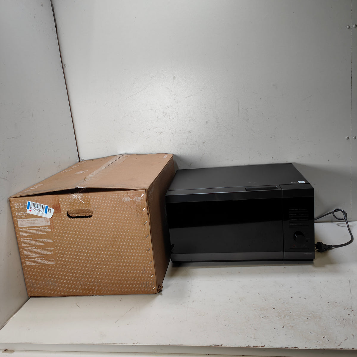 Samsung MS32DG4504AGE1