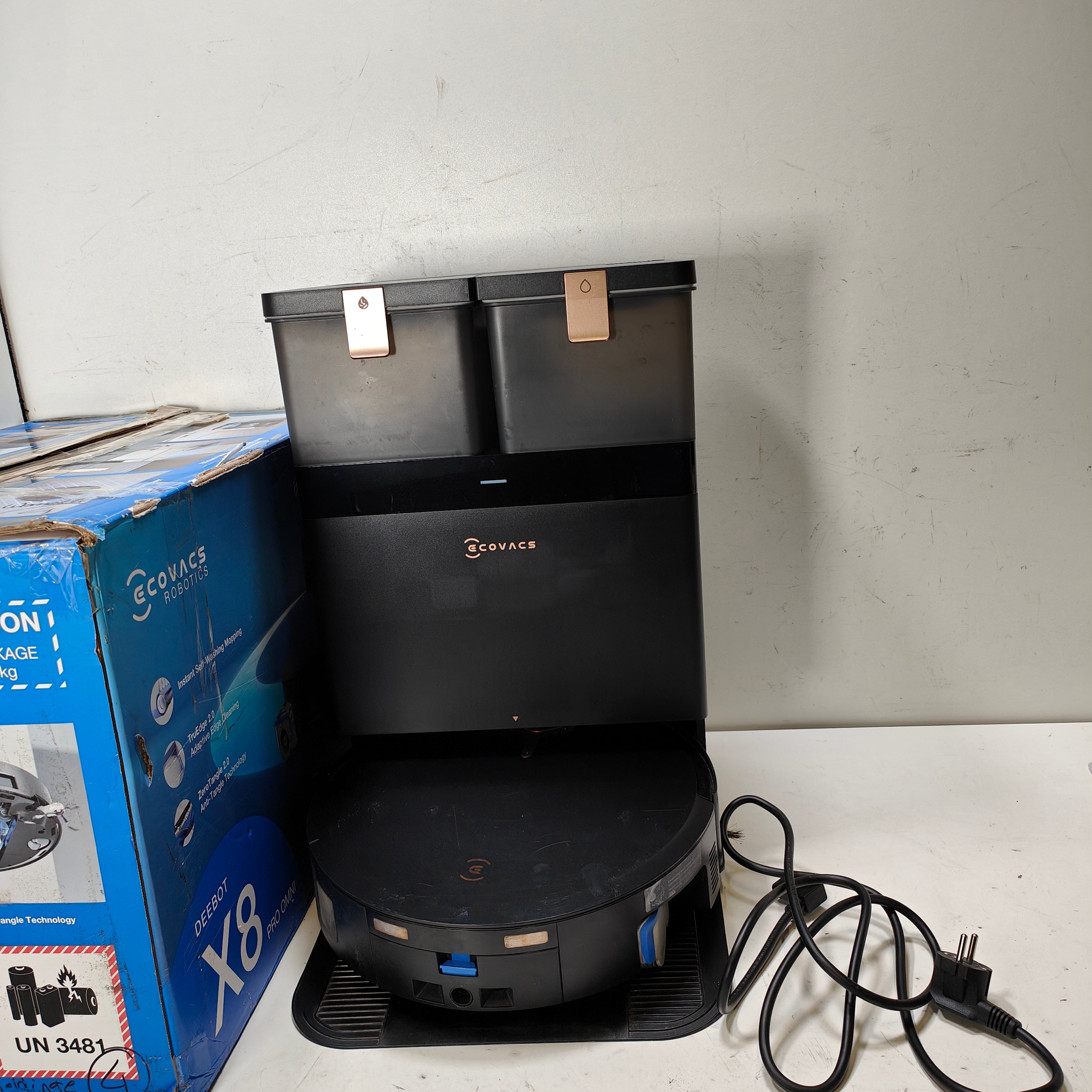 Ecovacs ECOVACS DEEBOT X8 PRO OMNI