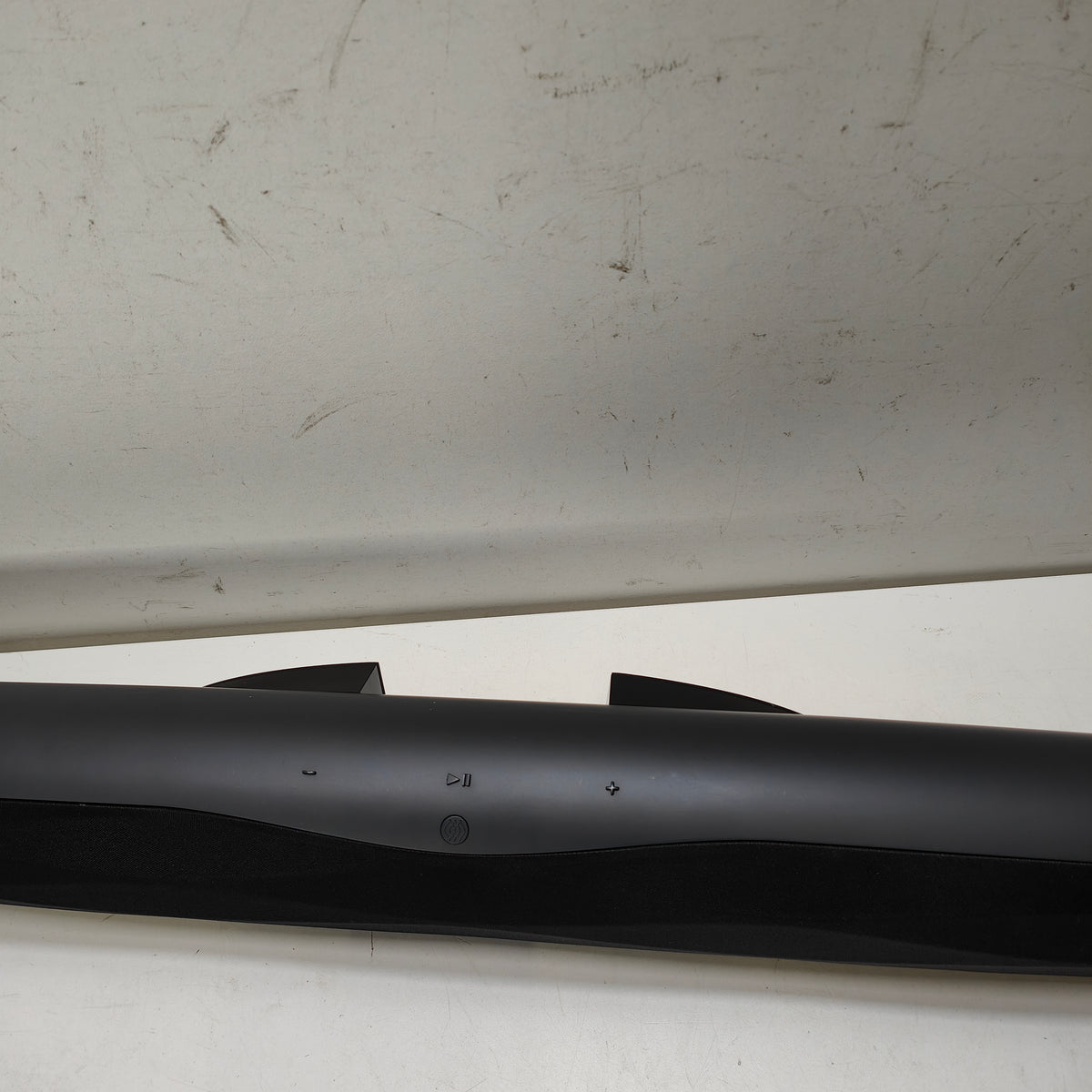 Bowers & Wilkins Formation Bar