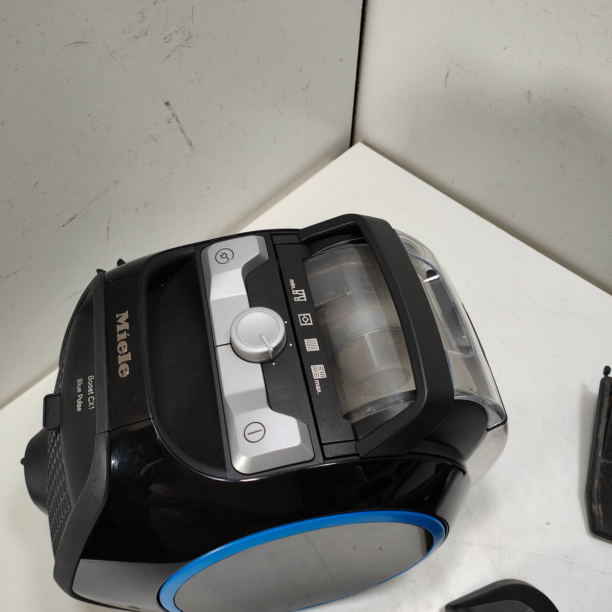 Miele Boost CX1 Blue Pulse