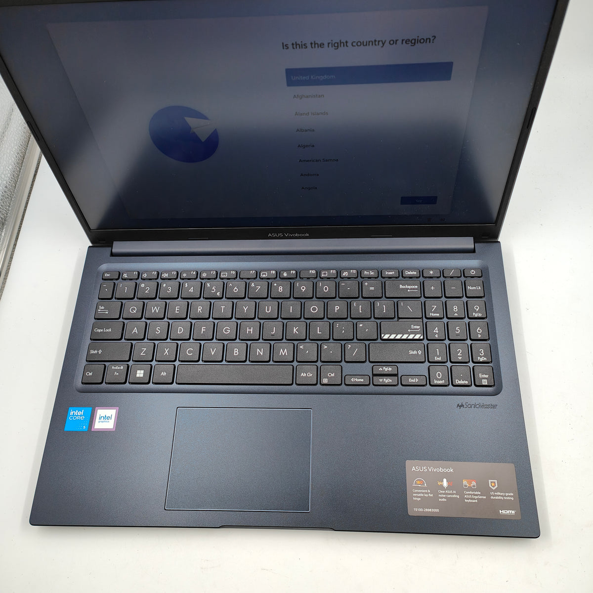 Asus Vivobook 15 X1504VA-BQ3112W QWERTZ