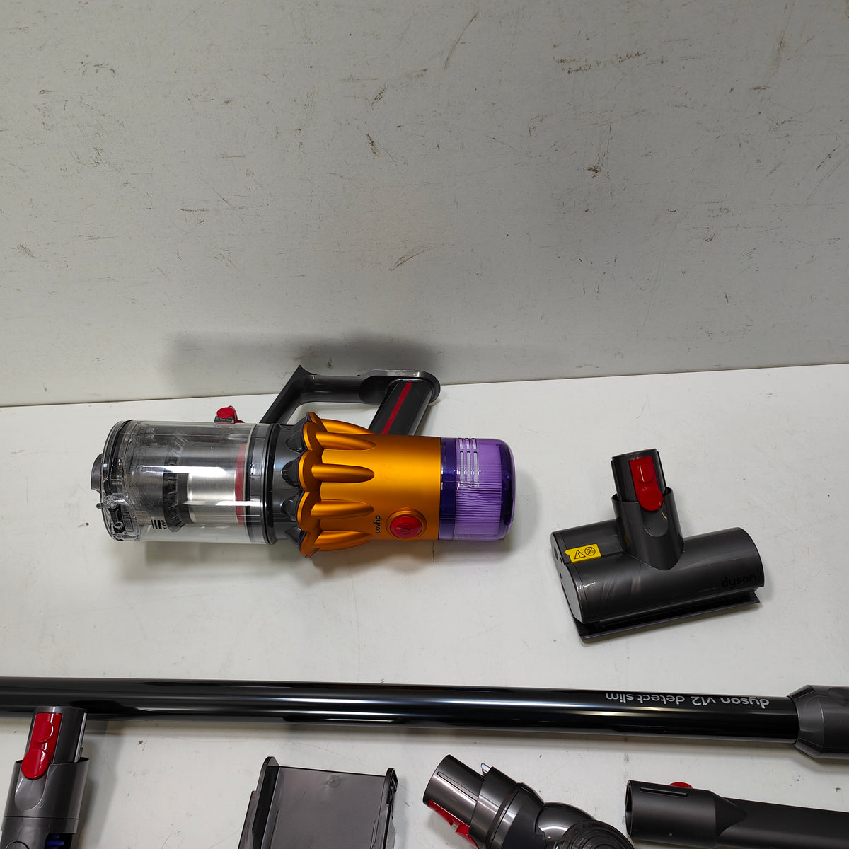 Dyson V12 Detect Slim Absolute