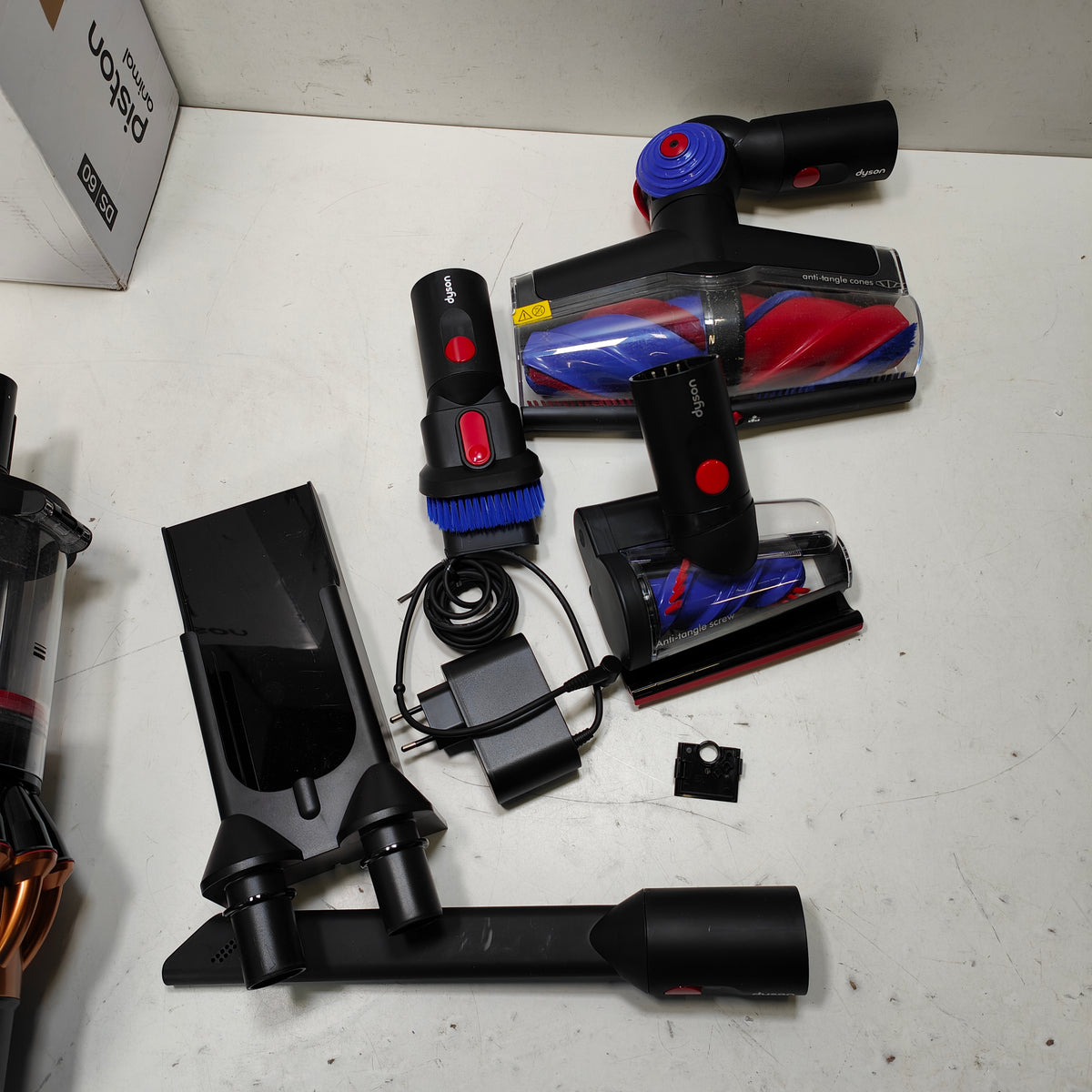 Dyson V16 Piston Animal Submarine