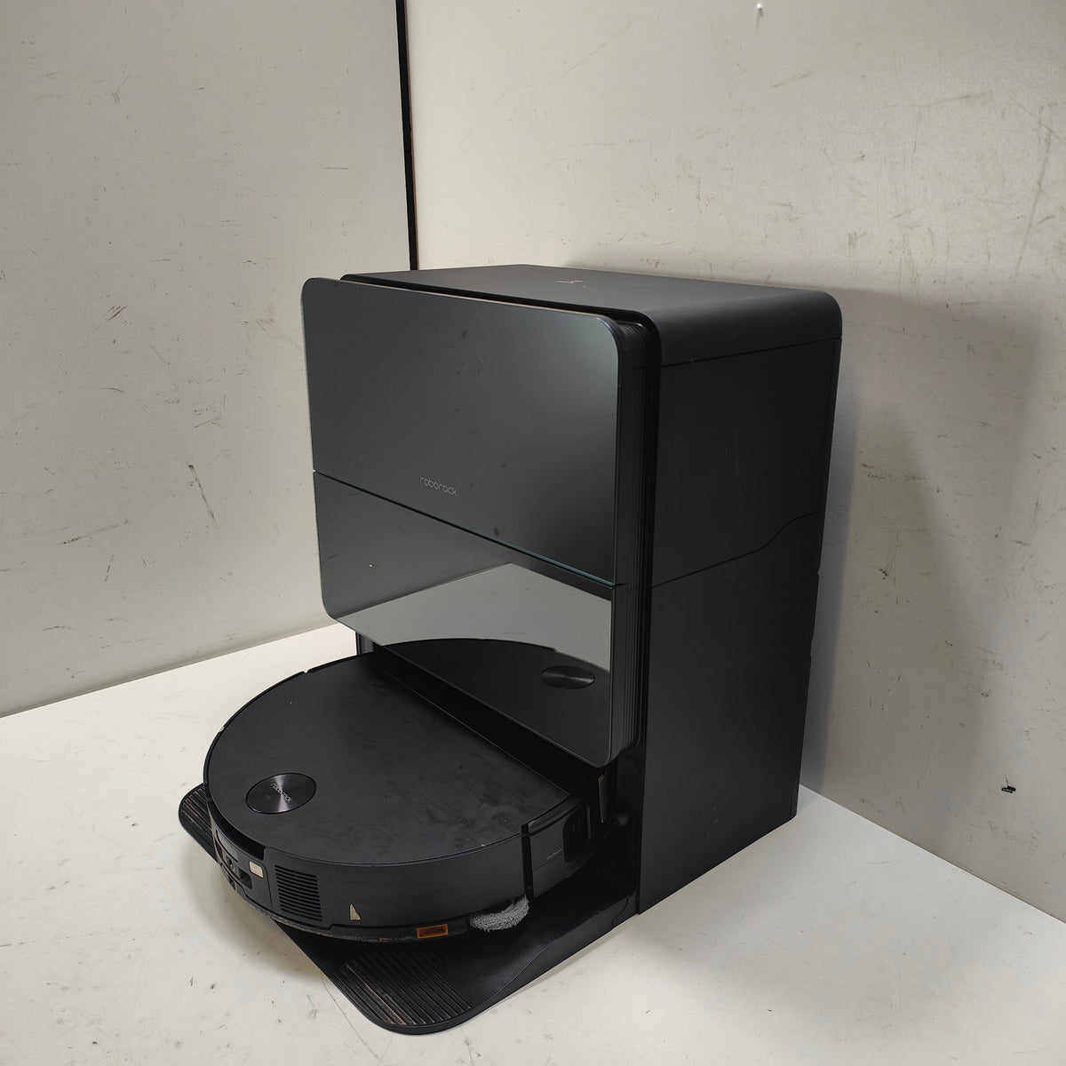 Roborock Saros 10 Schwarz