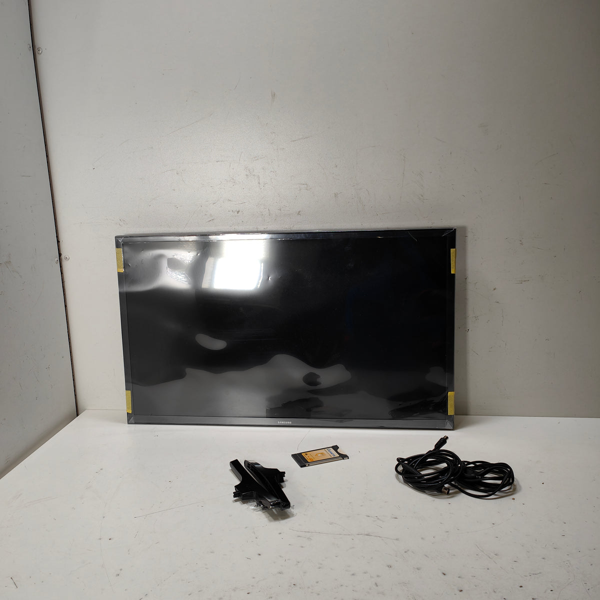 Samsung FHD 32T5300 (2023)