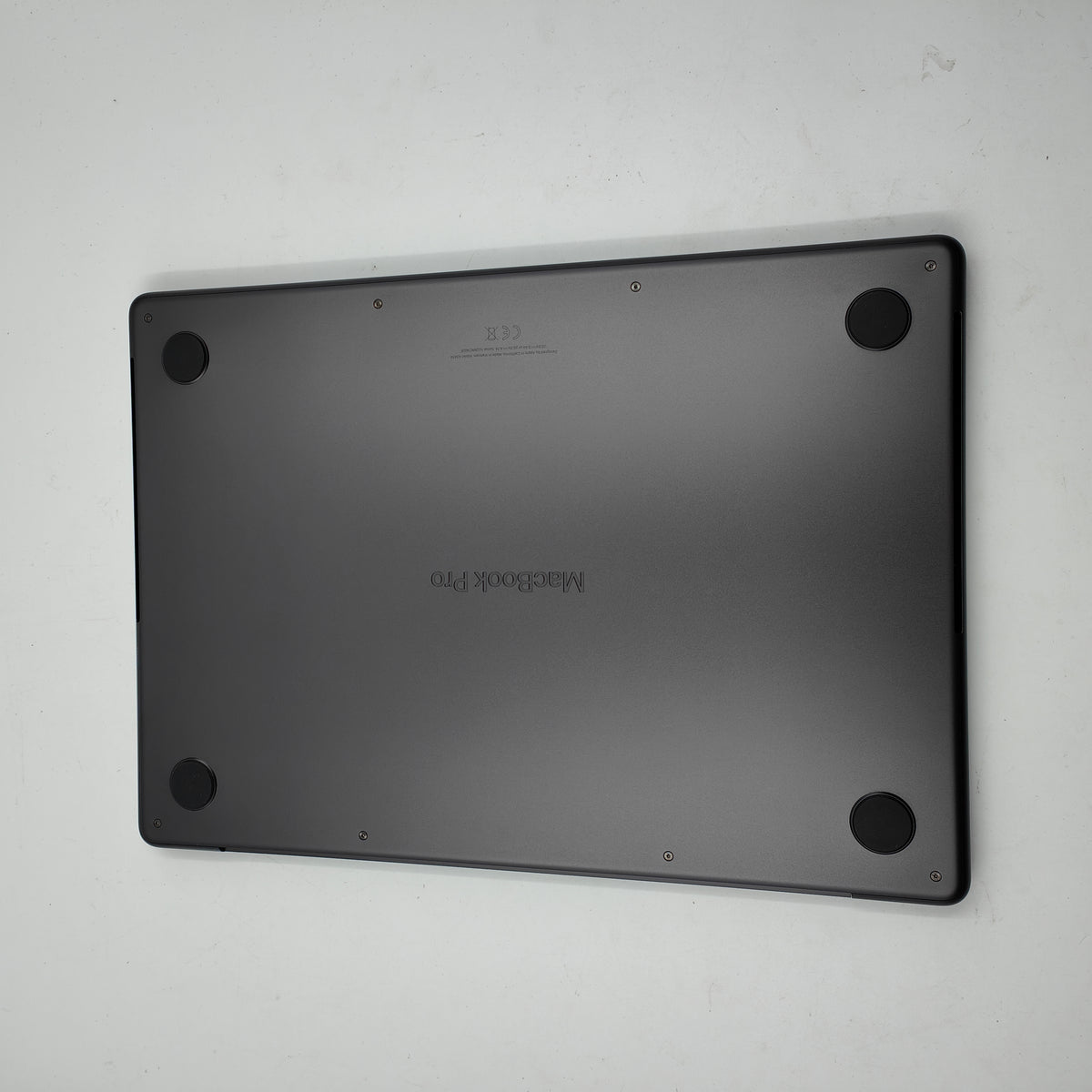 Apple MacBook Pro 14 M5 24GB/1TB Noir QWERTY