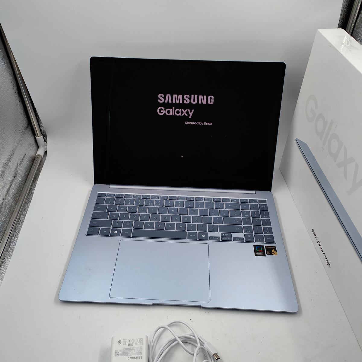 Samsung Galaxy Book4 Edge NP960XMA-KB1NL QWERTY