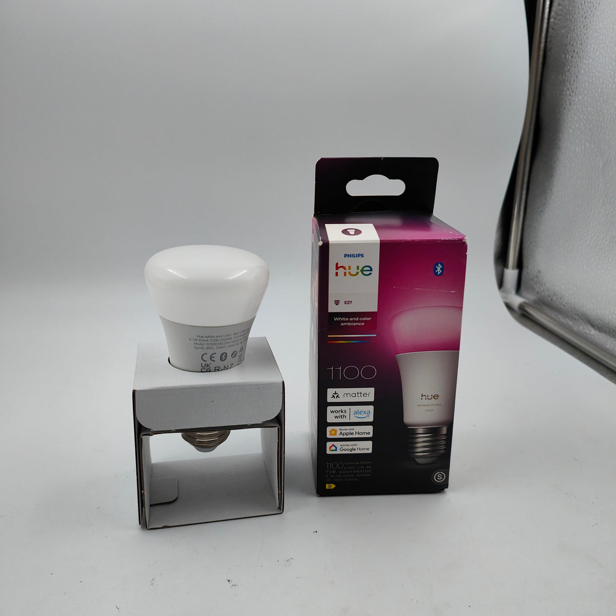 Philips Hue Slimme LED A60 lamp, Wit en Gekleurd Licht, E27