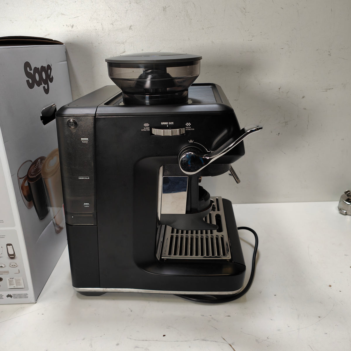 Sage Barista Express Impress Black Truffle