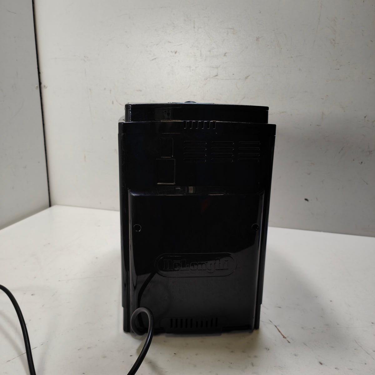 DeLonghi ECAM 21.117.B Magnifica S