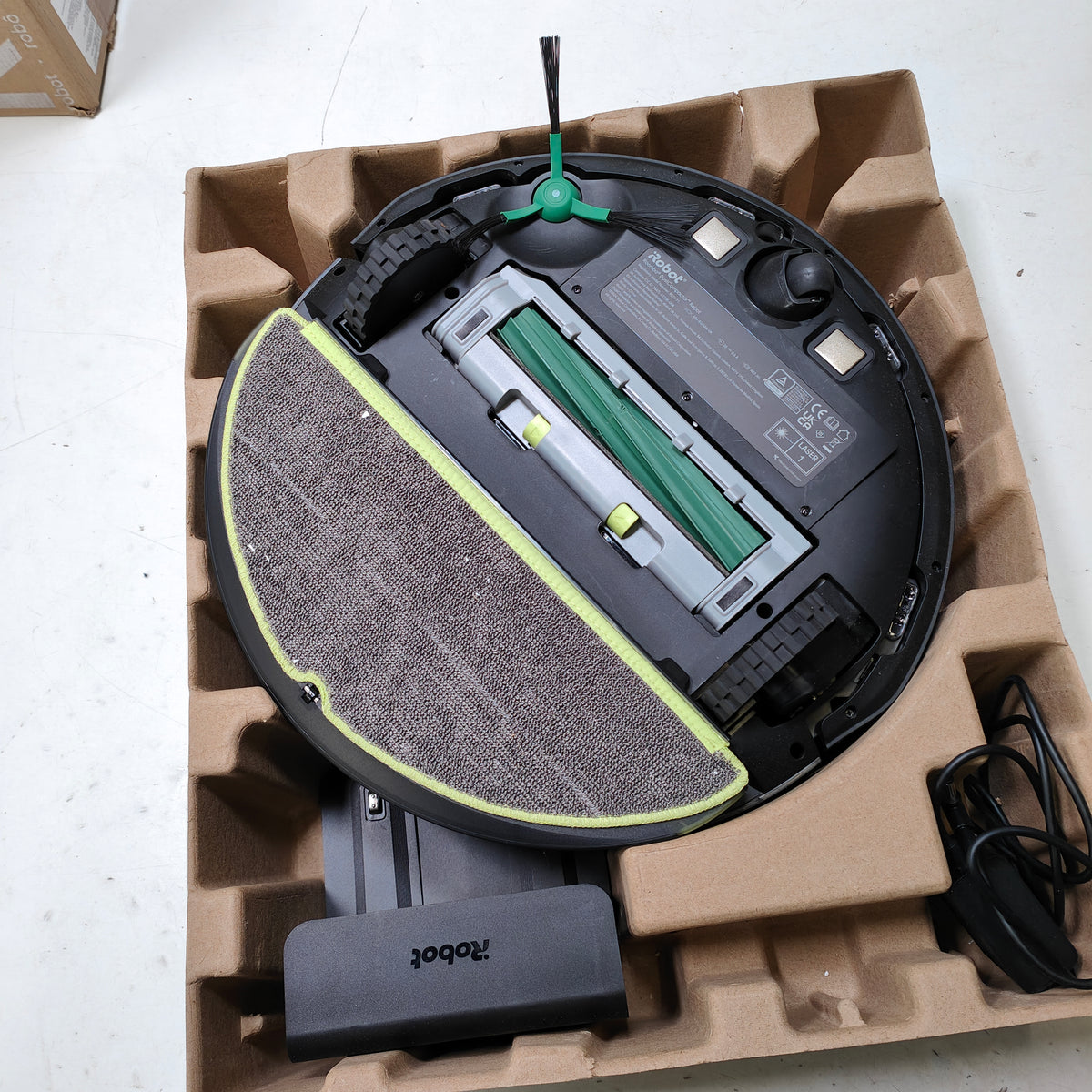 iRobot Roomba 205 Dustcompactor Combo Roboter - schwarz