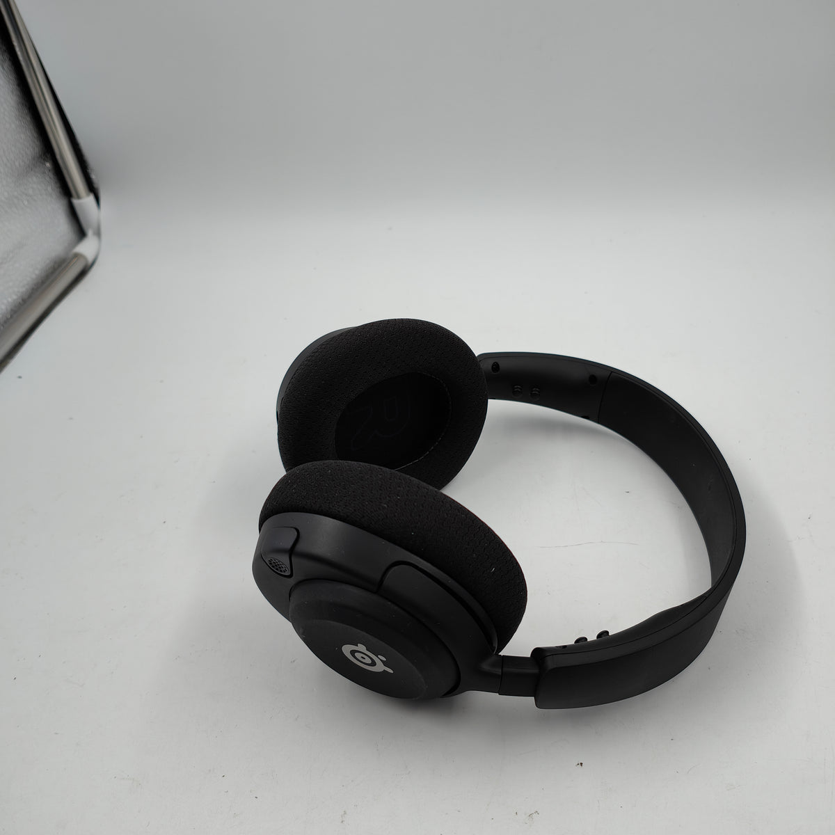 SteelSeries Arctis Nova 5