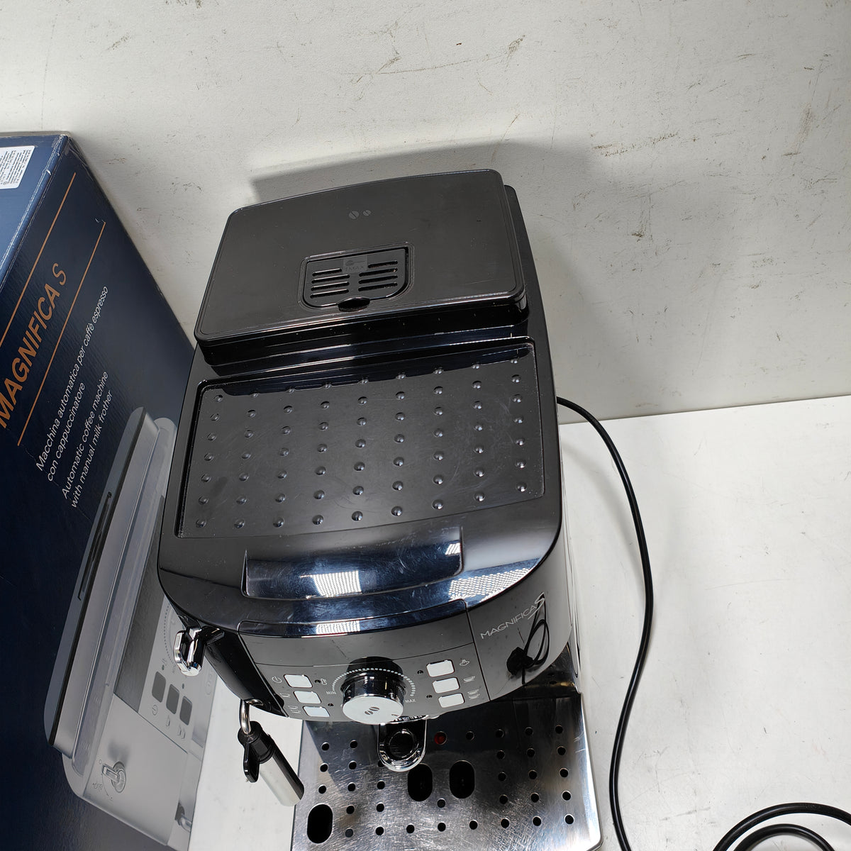 DeLonghi ECAM 21.117.B Magnifica S