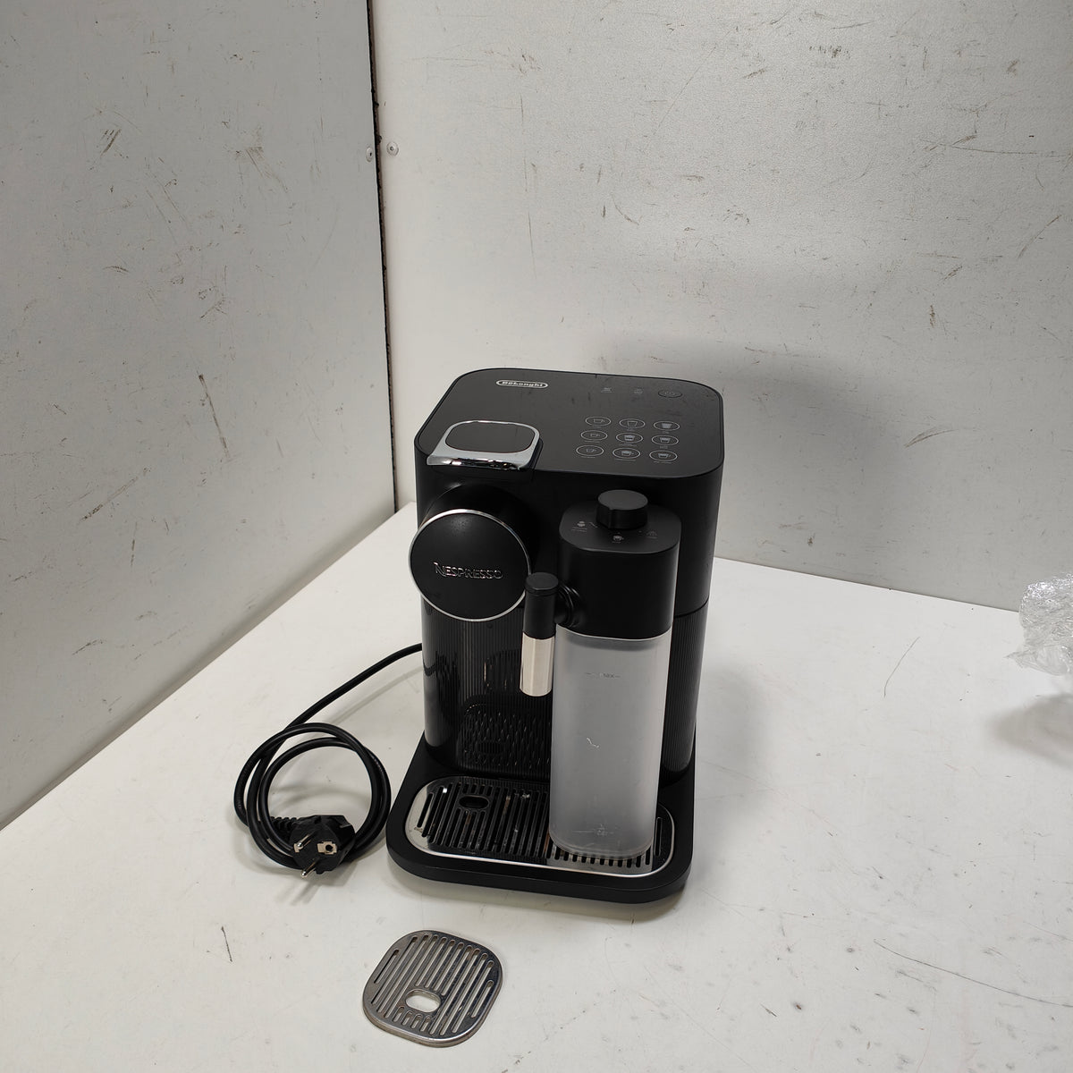 DeLonghi Nespresso Gran Lattissima EN640.B Black