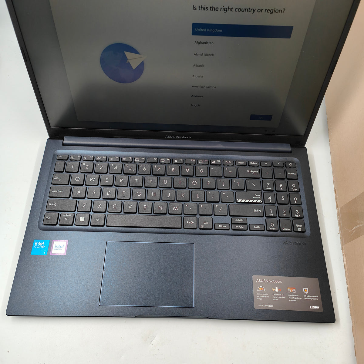 Asus Vivobook 15 X1504VA-BQ3112W QWERTY
