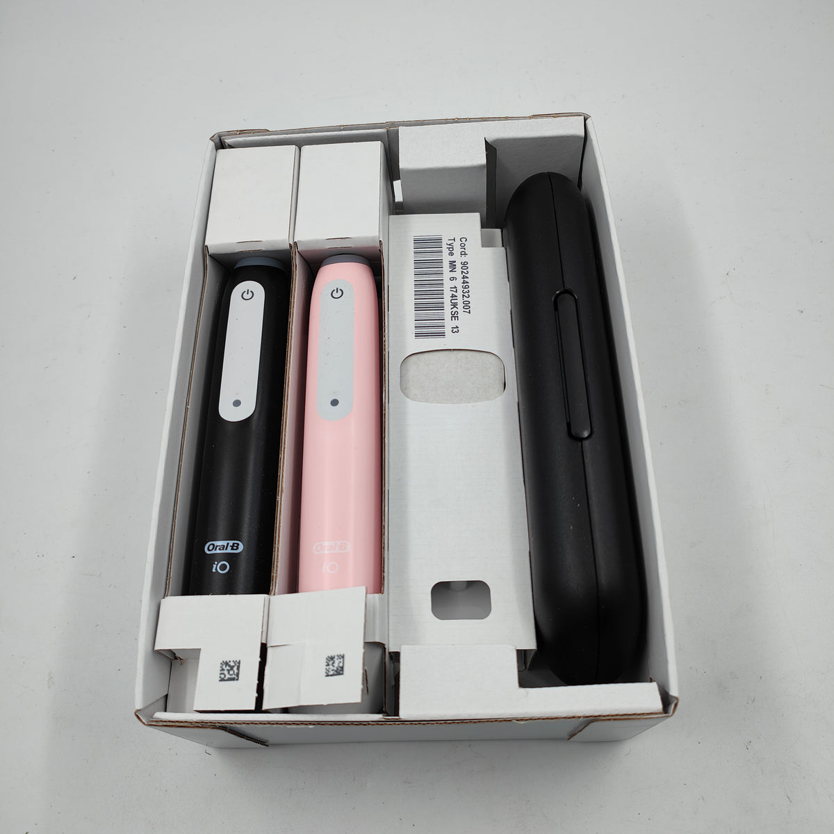 Oral-B iO 3N Schwarz und Rosa Doppelpack