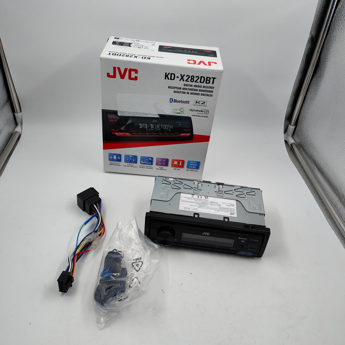 JVC KD-X282DBT