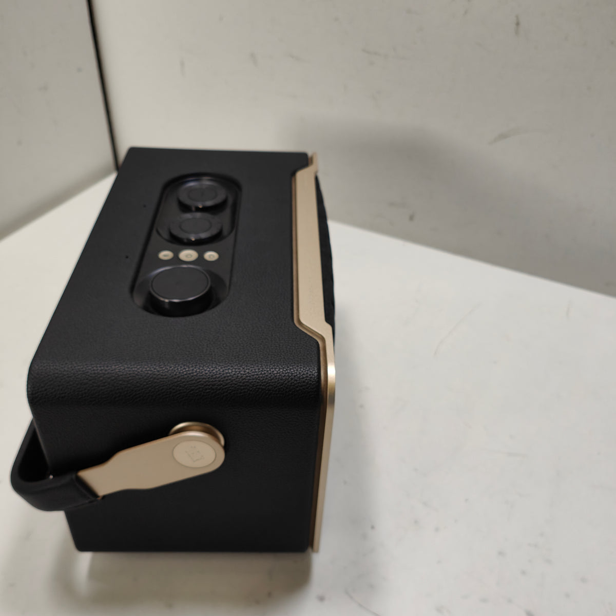 JBL Authentics 300 Black