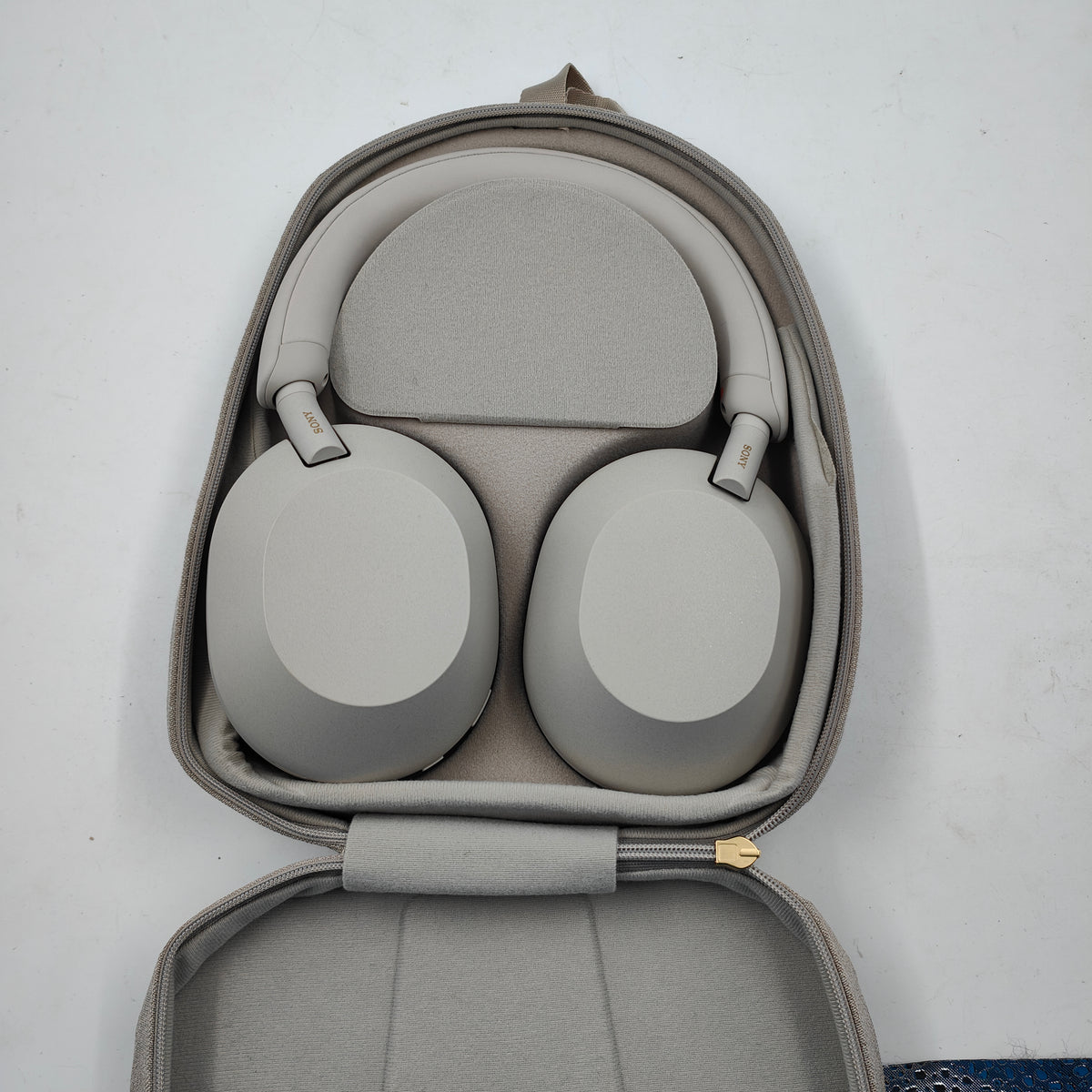 Sony WH-1000XM5 argent