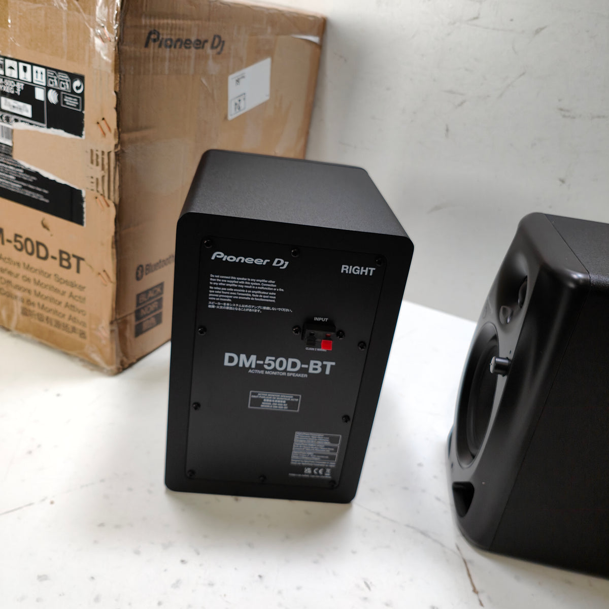 Pioneer DM-50D-BT Noir