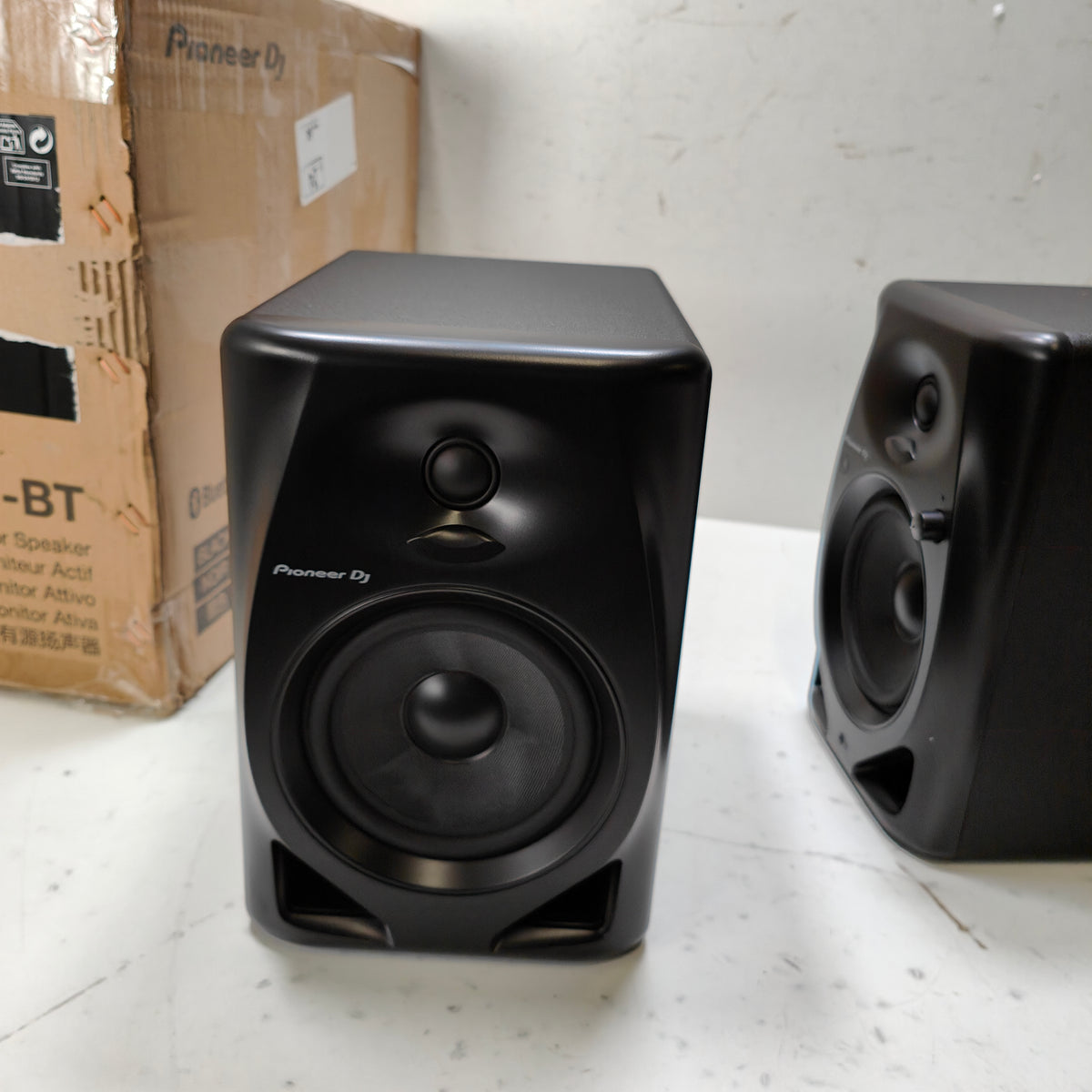 Pioneer DM-50D-BT Noir