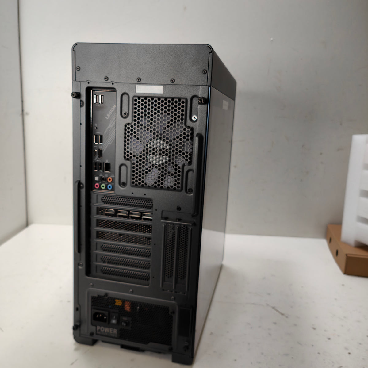 Lenovo Legion T7 34IRZ8 90V700GRMH