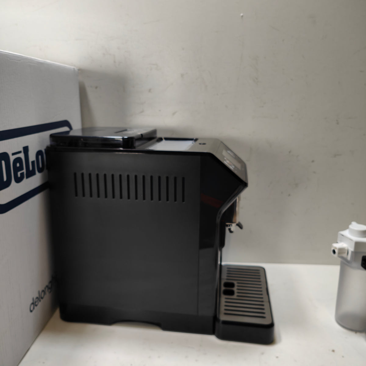 DeLonghi Eletta Explore ECAM450.65.G