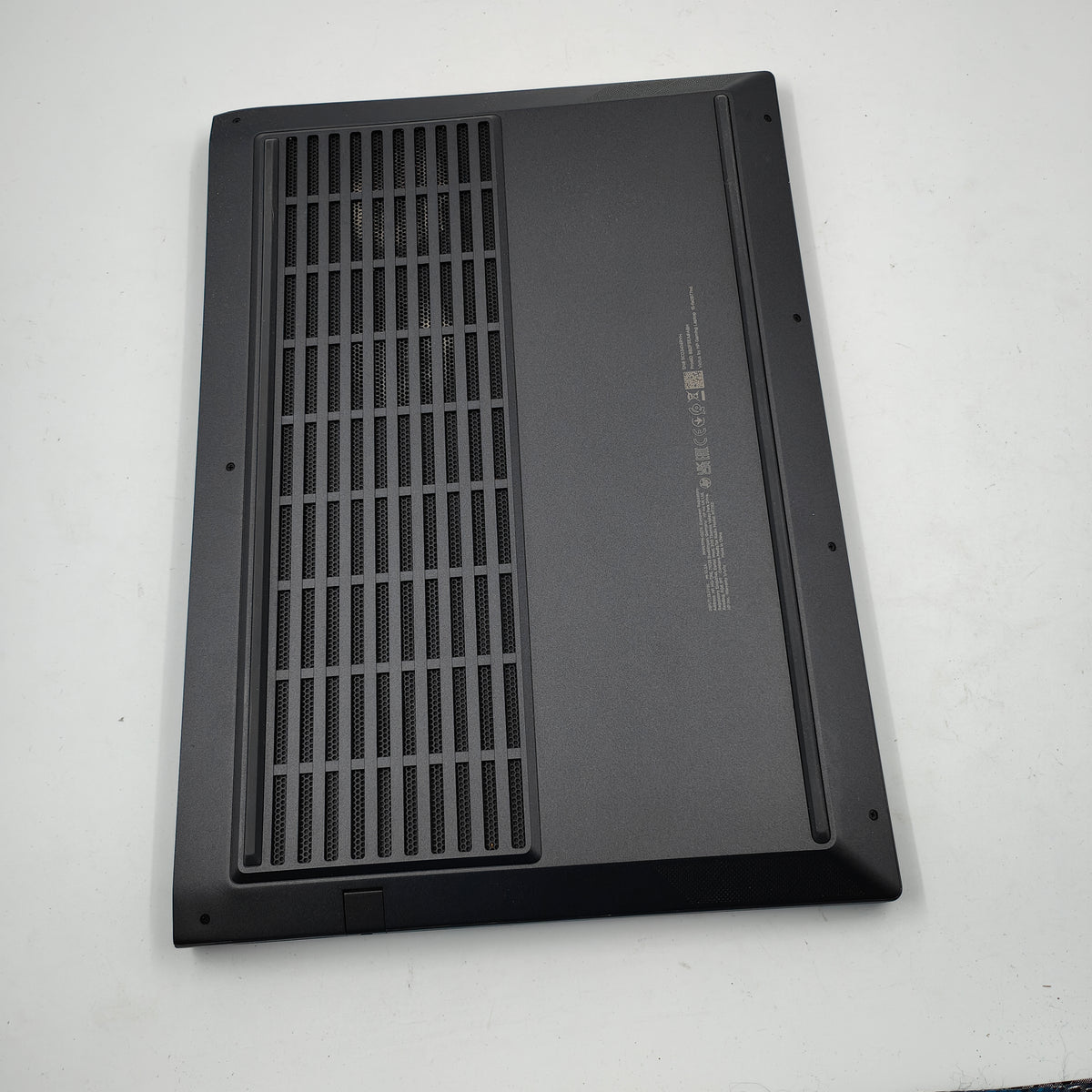 HP VICTUS 15-fa0977nd QWERTY