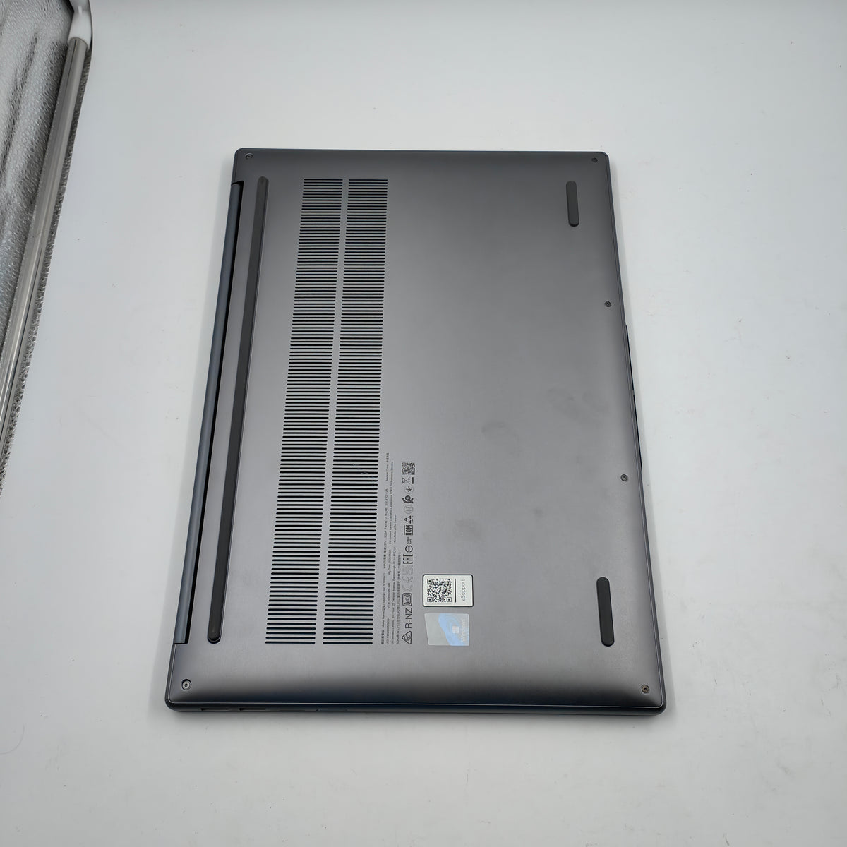 Lenovo IdeaPad Slim 5 16IRH10 83HS008CMH QWERTY