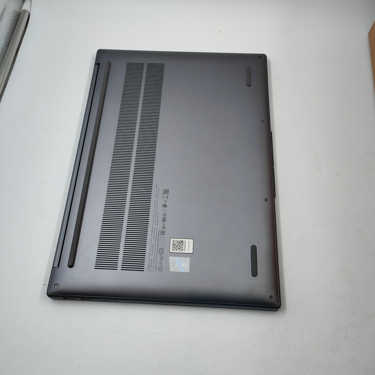 Lenovo IdeaPad Slim 5 16IRH10 83HS008CMH QWERTY