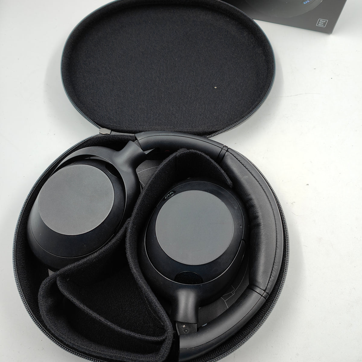 Sony ULT Wear noir