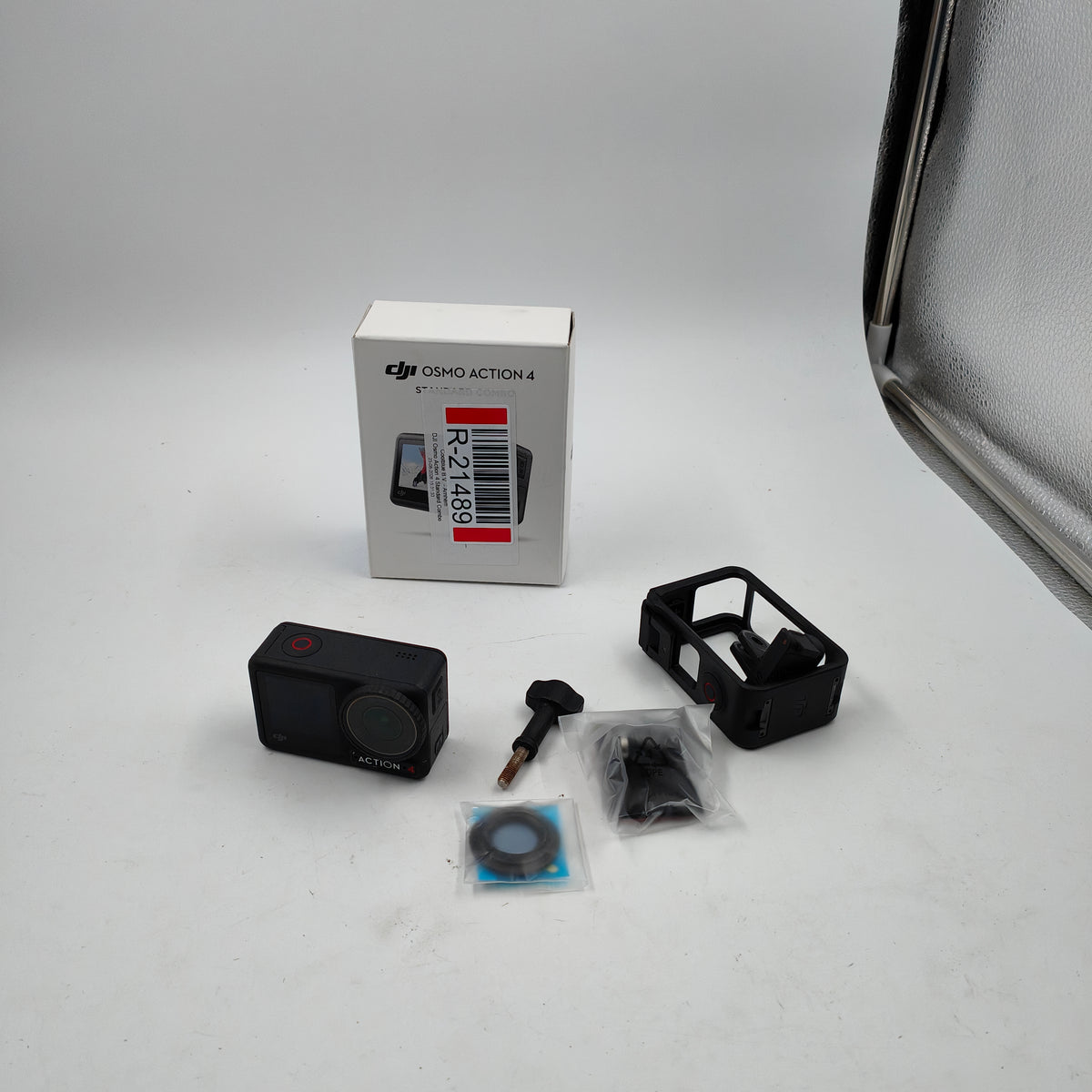 DJI Osmo Action 4 Standard Combo
